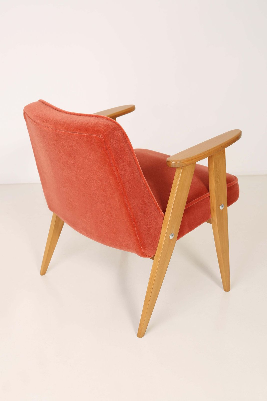 photo vinterior Set Of Six 366 Armchair, Jozef Chierowski, 1960s