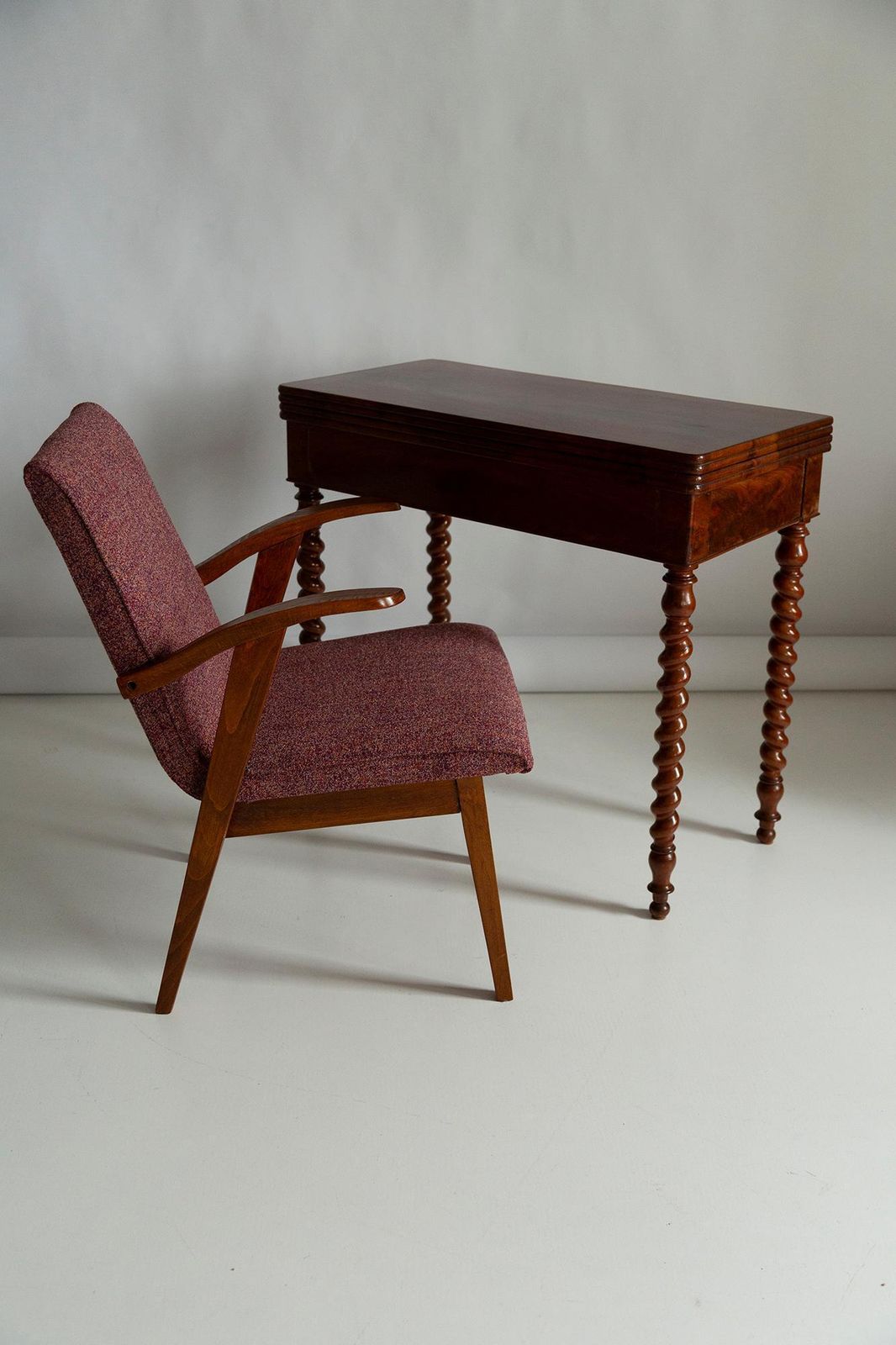 Zes Mid Century Vintage Fauteuils In Paars Melange, Ontwerp M. Puchala, Europa, Jaren 1960 photo buy