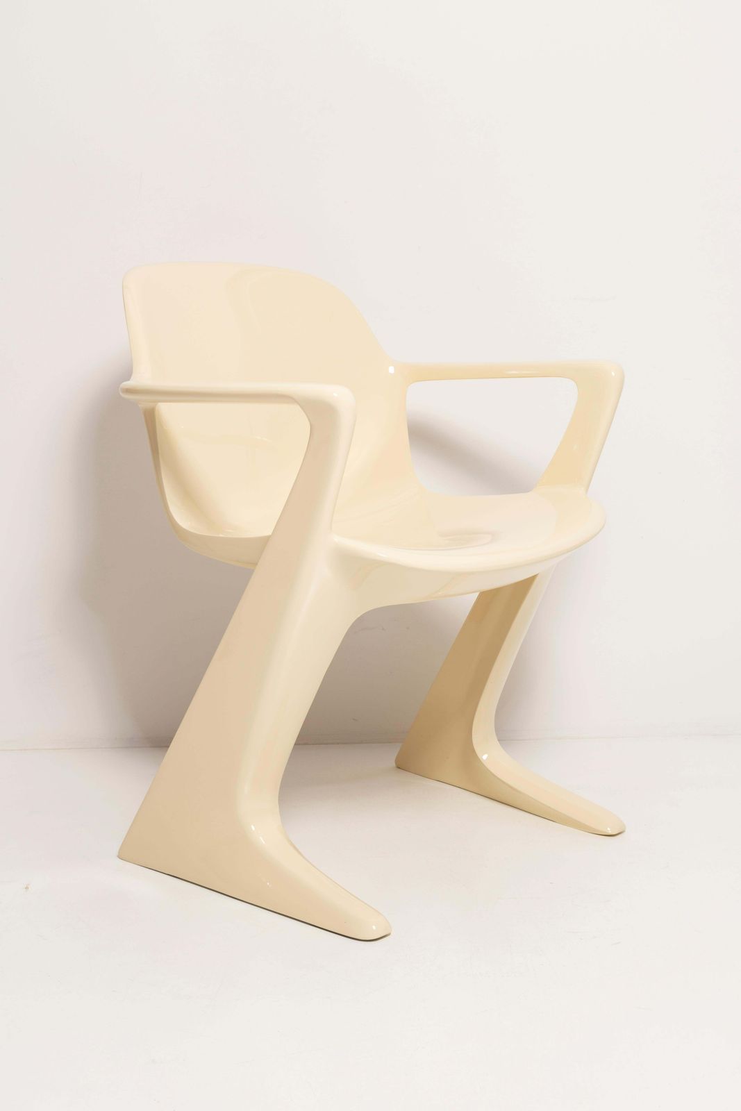 Pair Of Mid Century Light Beige Kangaroo Chairs, Ernst Moeckl, Germany, 1968 photo vinterior