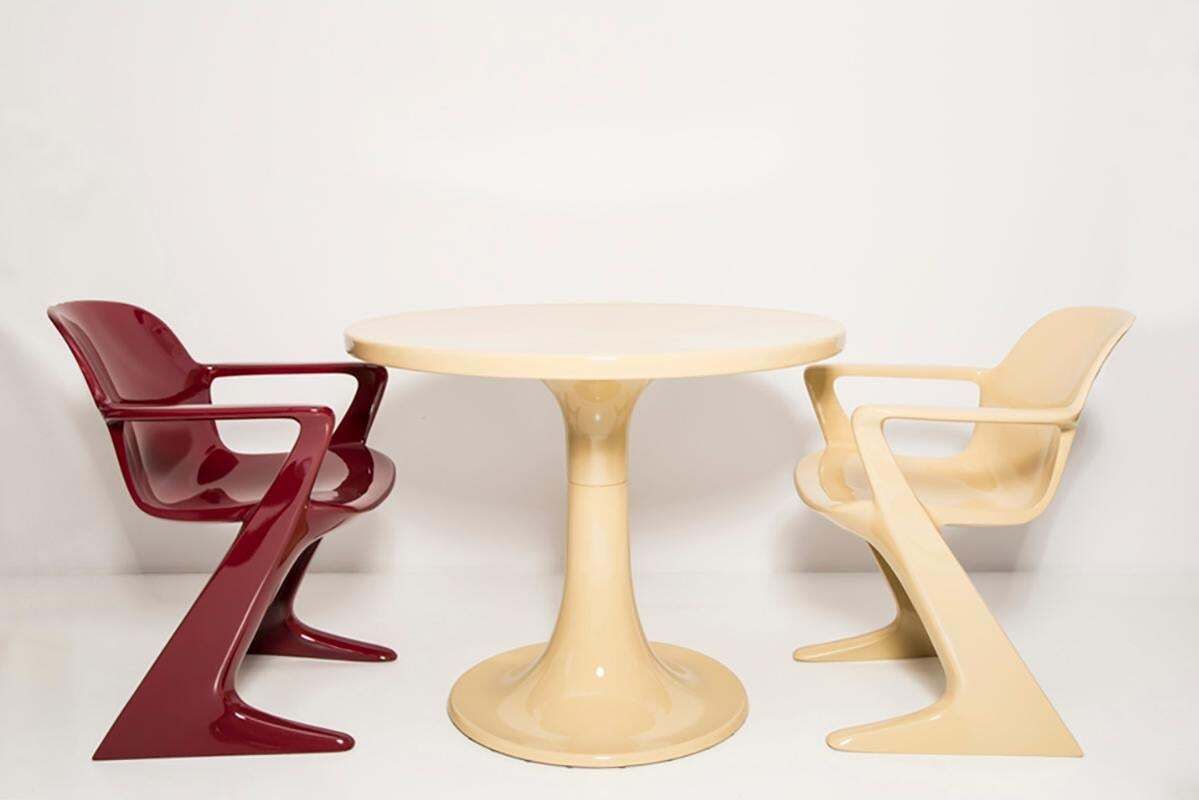 Midcentury Beige And Red Kangaroo Chairs And Table Ernst Moeckl, Germany, 1968 photo Furniture