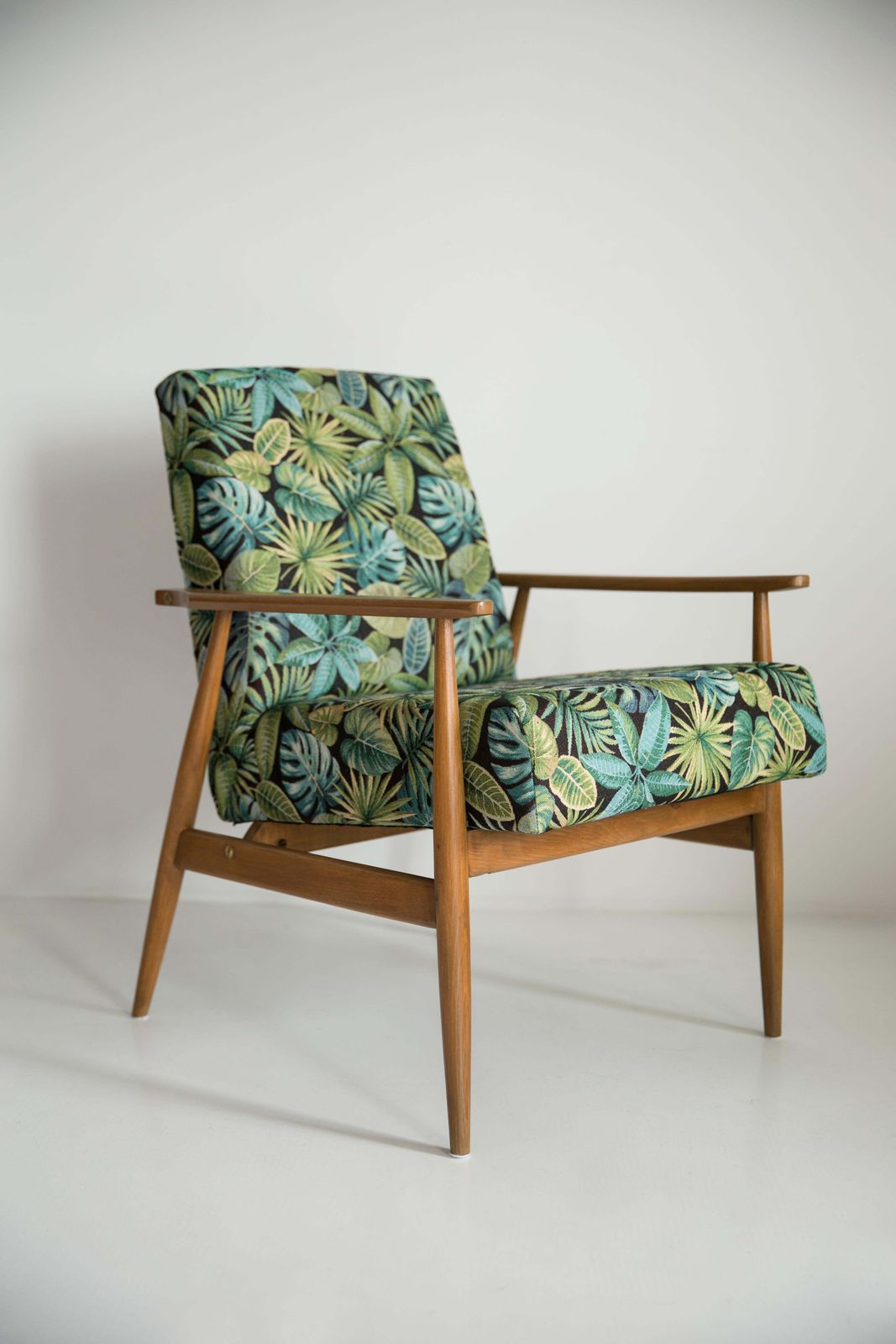 Mid Century Green Leaves Jacquard Dante Armchair, H. Lis, 1960s photo for sale