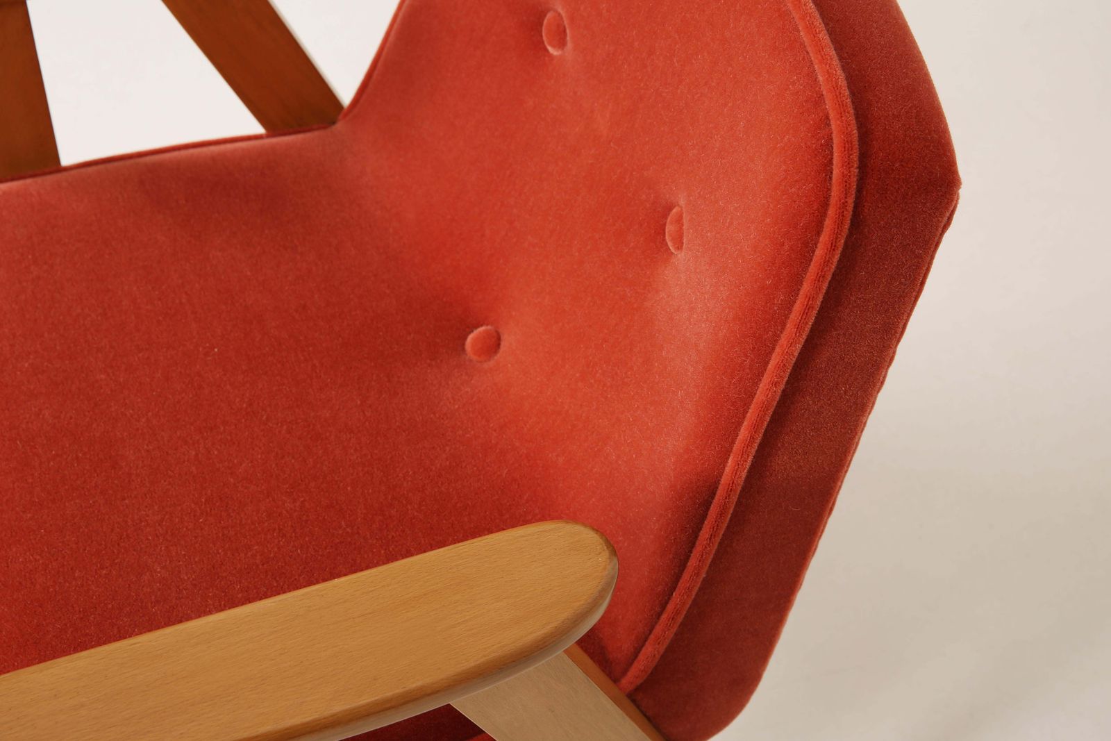 Mid Century Modern 366 Armchair, Jozef Chierowski, 1960s photo Furniture