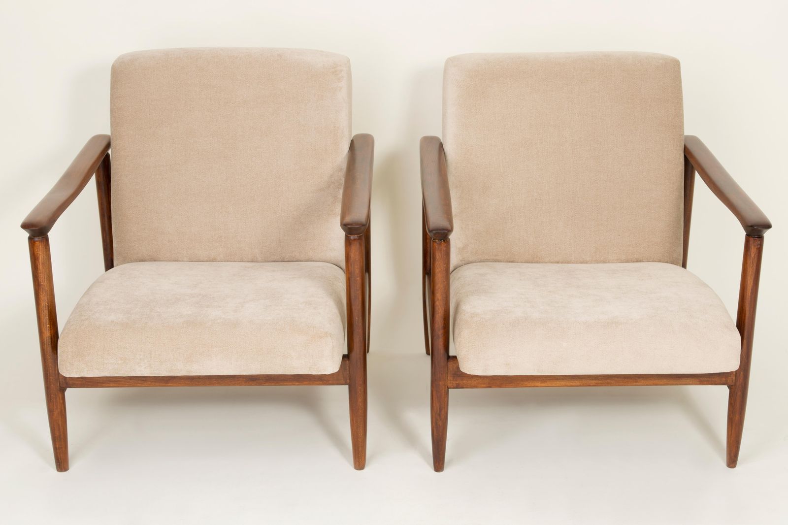 Beige Armchair, Edmund Homa, Gfm 142, 1960s, Poland photo buy