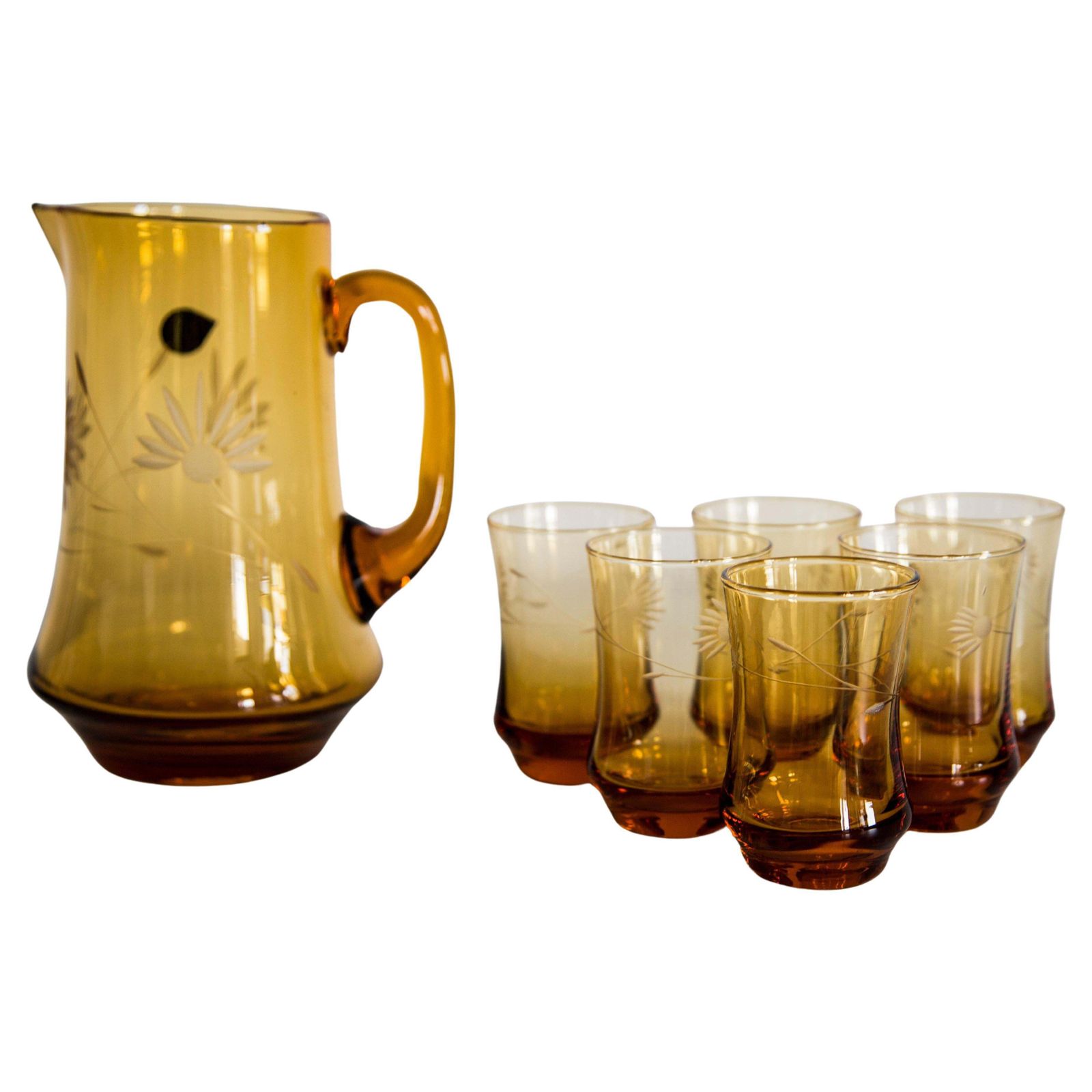 Set Of Six Mid Century Glasses And Yellow Pot, Murano, Europe, 1960s