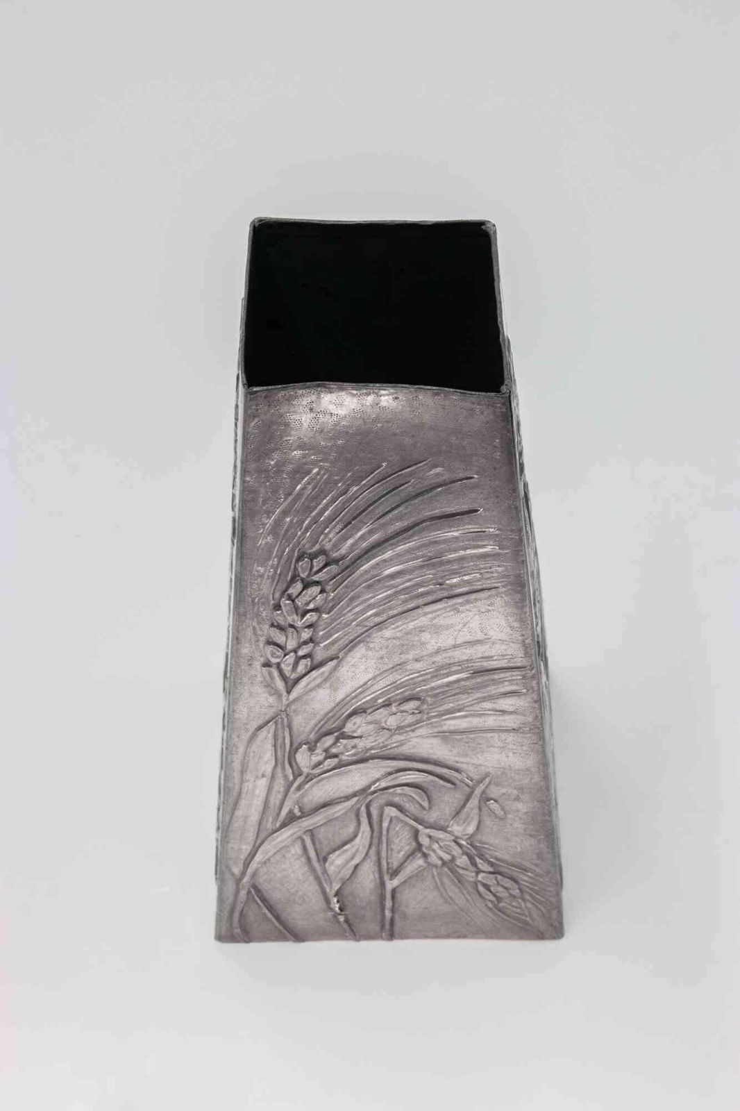 Art Nouveau Pewter Vase, Italy, Early 20th Century photo Home Decor