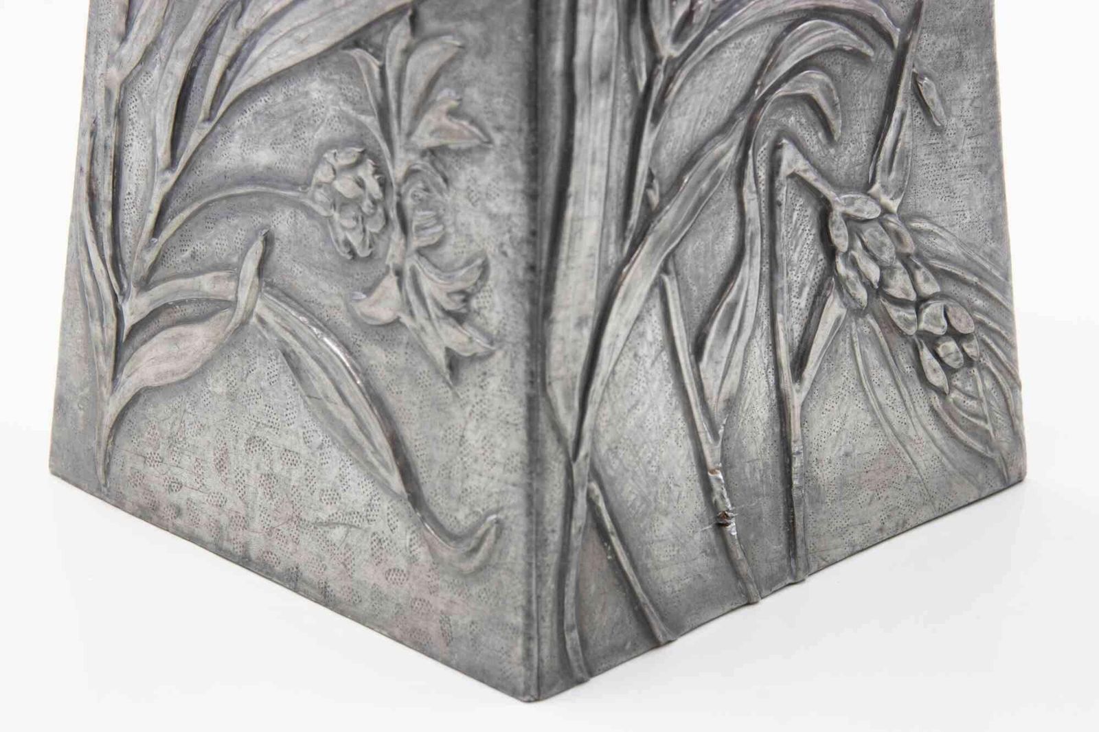 Art Nouveau Pewter Vase, Italy, Early 20th Century photo vinterior