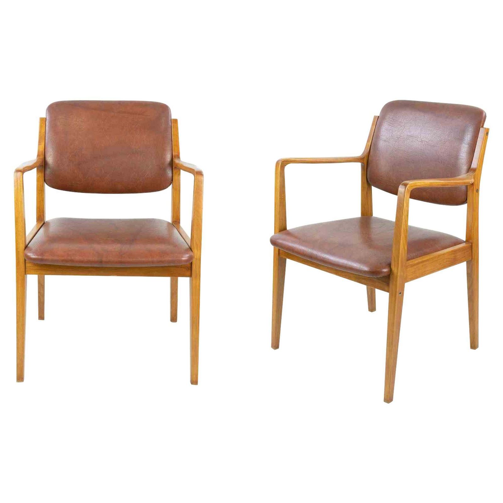 Set Of 2 Vintage Chairs Italian Manufacture 1950s