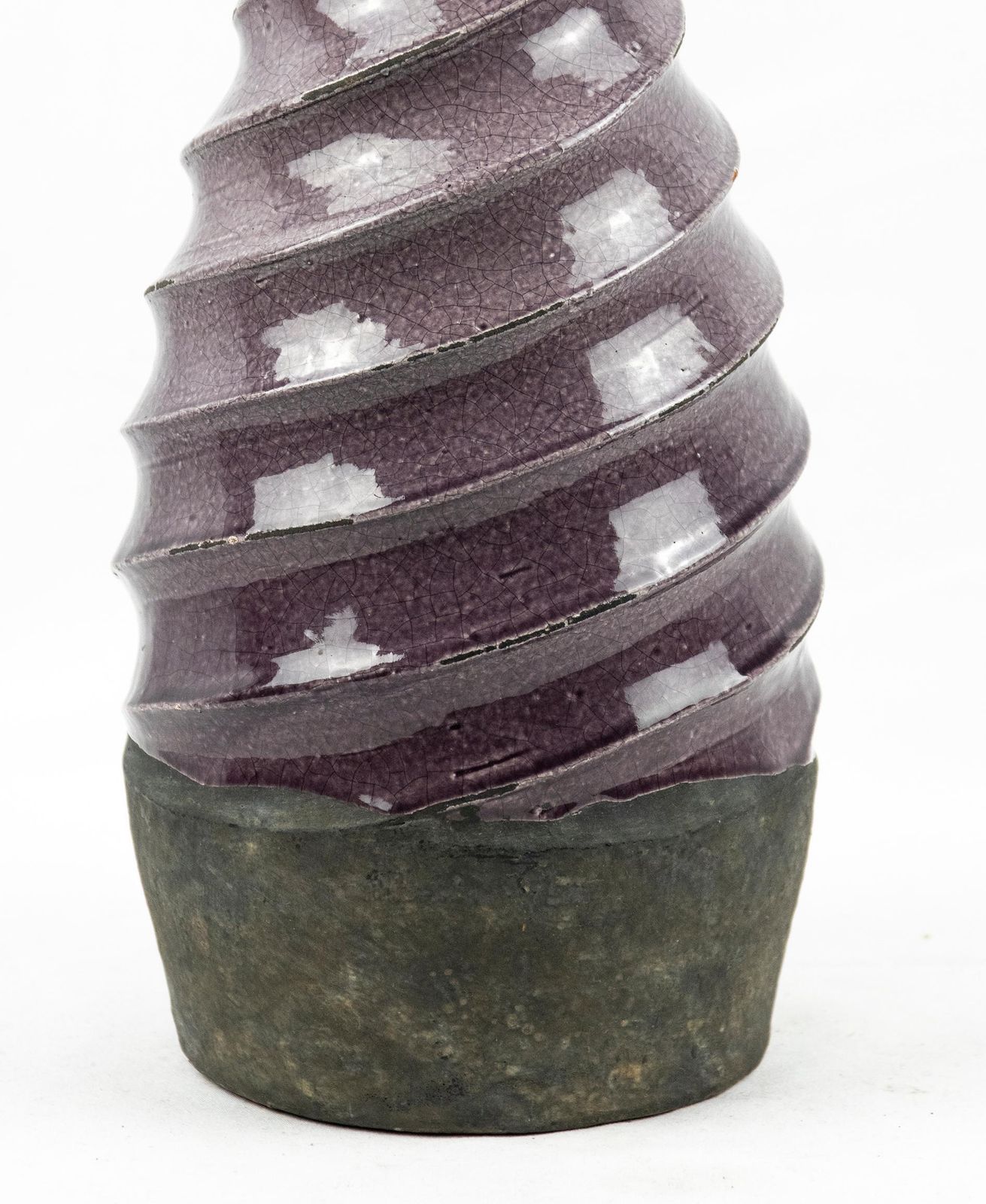 Vintage Violet Vase, Half Of 20th Century photo vinterior