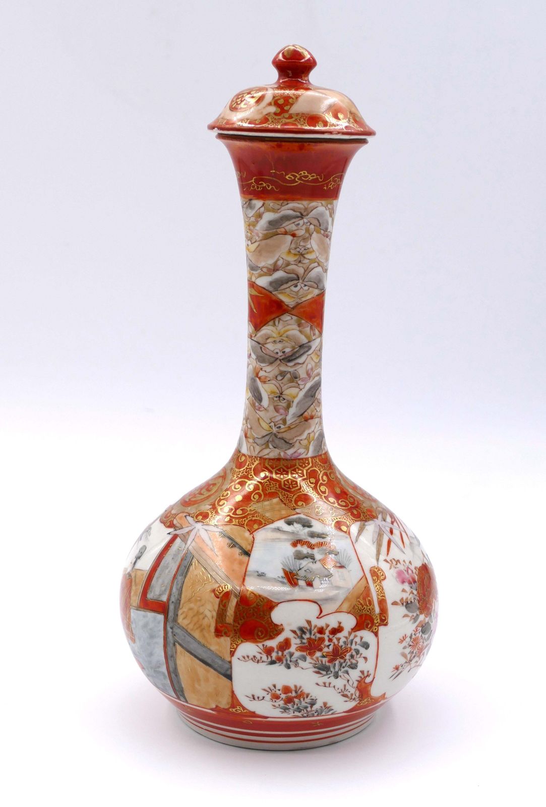 747.0 Ancient Japanese Kutani Vases, 19th Century photo