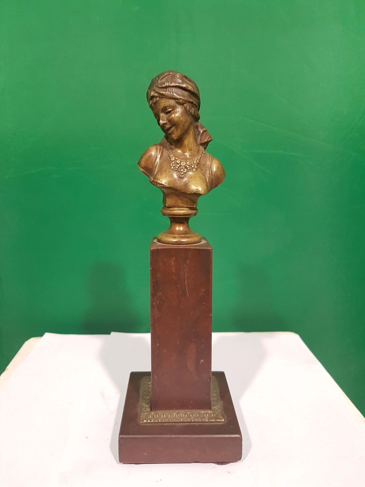 Small Bronze Bust Of Odalisque With Red French Marble Base, French Manufacture photo for sale