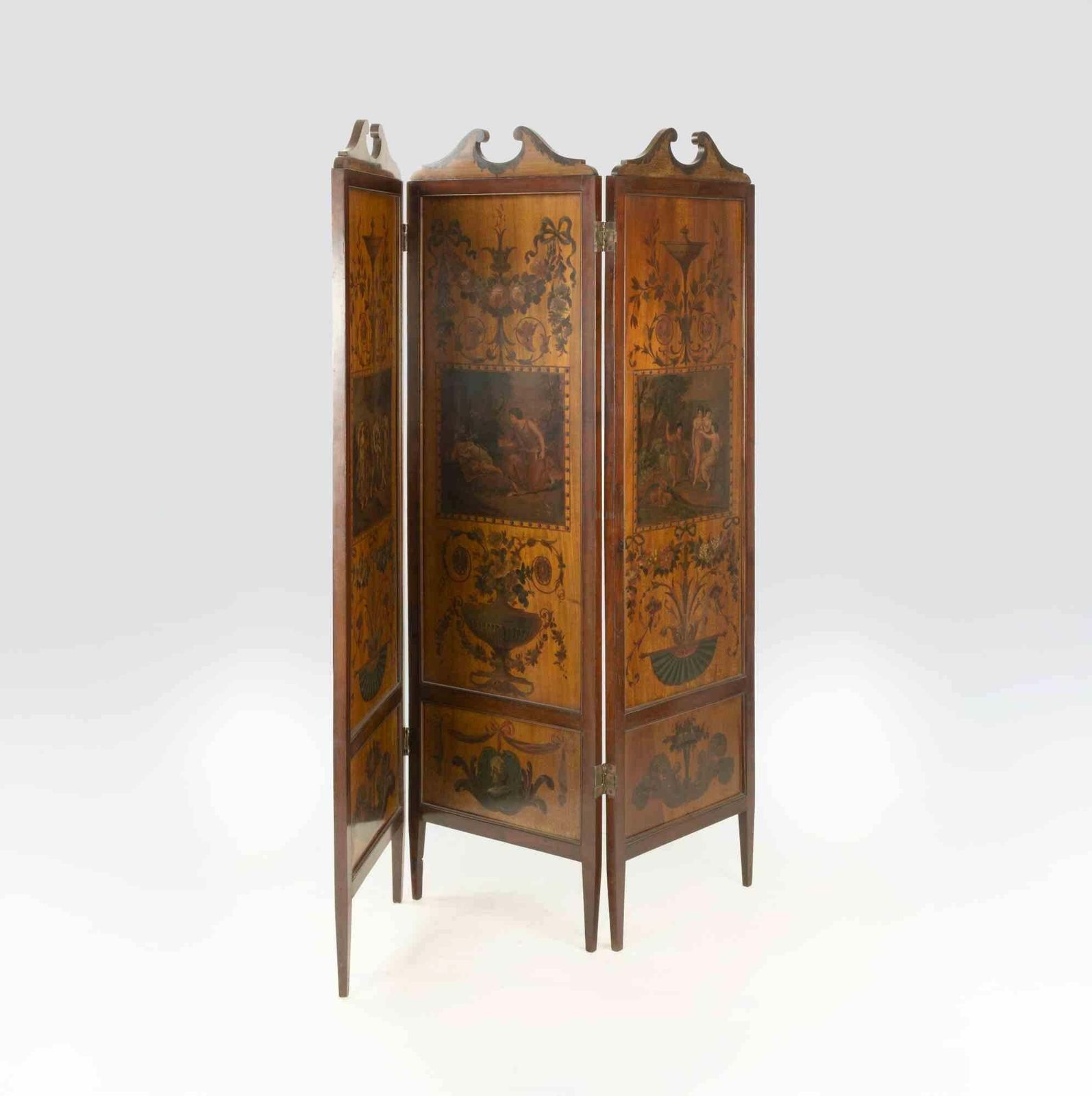 Ancient Neoclassical Three Panels Screen, Italy, 18th Century photo vinterior