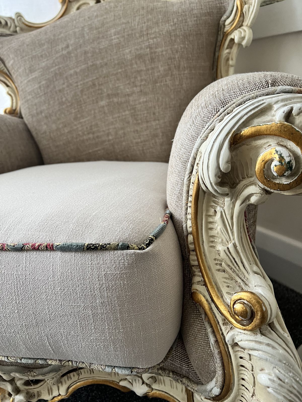 Four Beautiful Original Italian Armchairs From The 1980s. Luxurious Antique Italian Lounge Chairs In Rococo/Baroque Style. photo vinterior