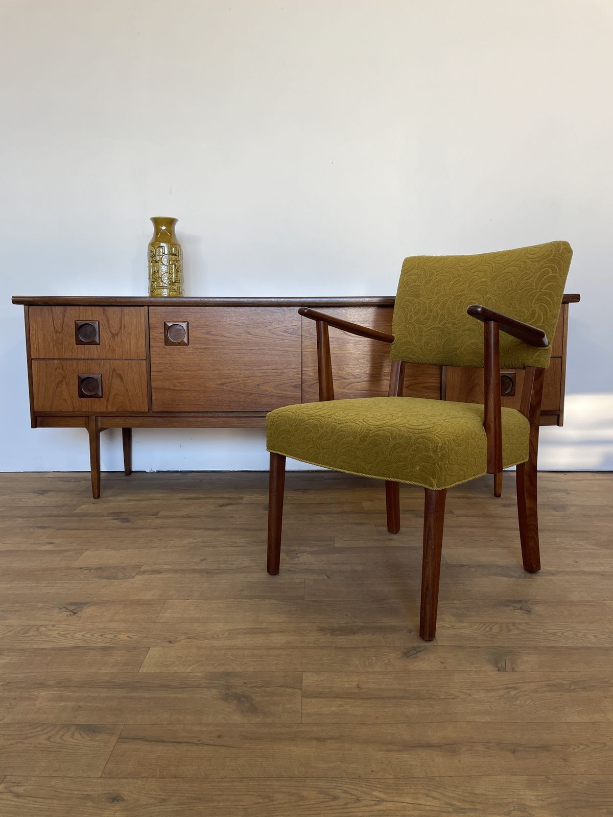 photo vinterior Danish Teak Upholstered Armchair W/ Green Fabric
