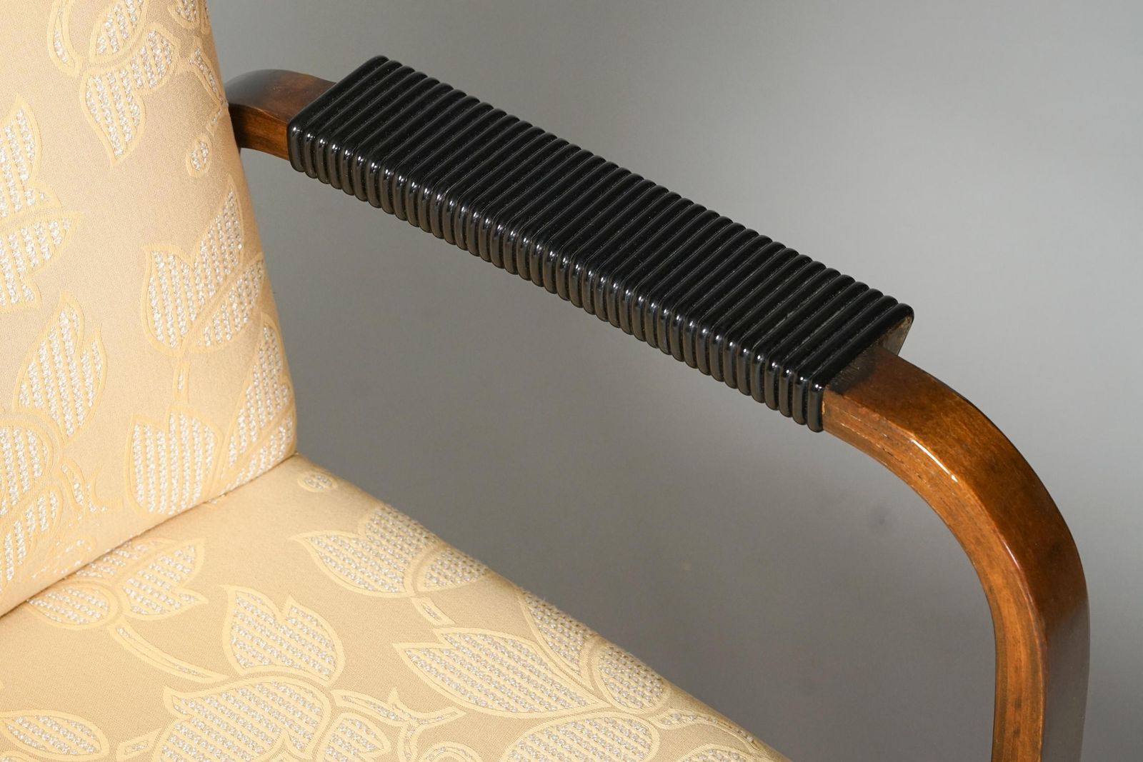 Model 46 Armchair With Floral Fabric, Alvar Aalto, 1930/1940s photo 1870.0