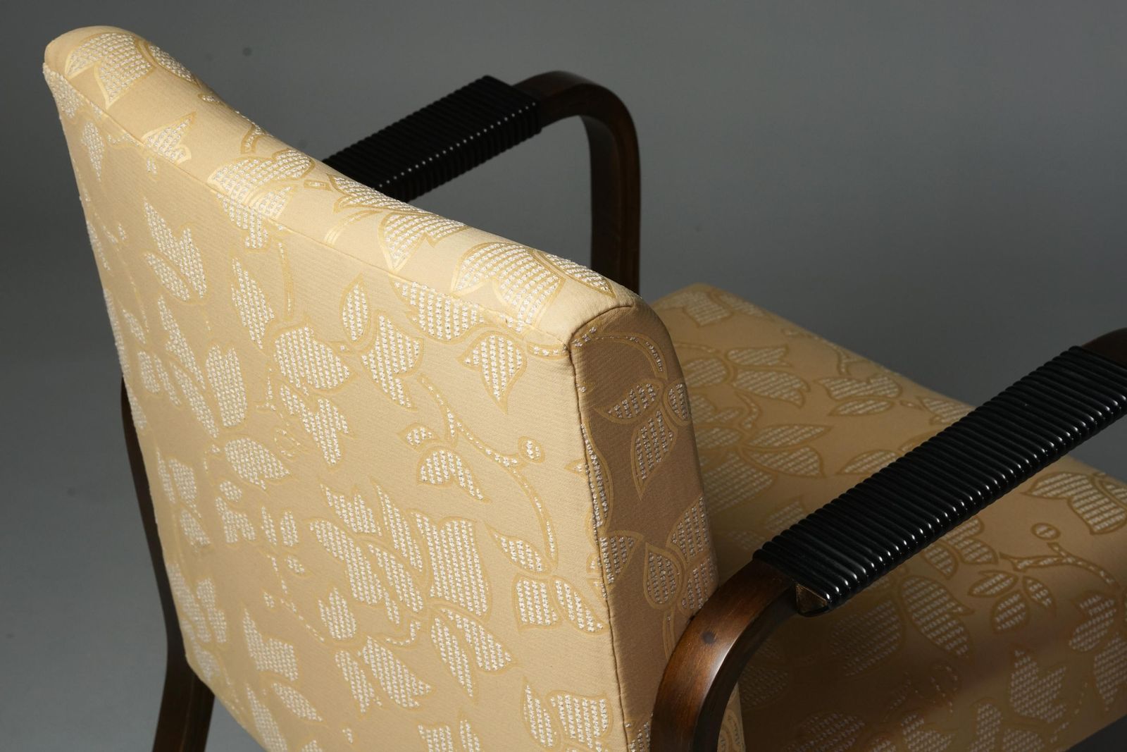 Model 46 Armchair With Floral Fabric, Alvar Aalto, 1930/1940s photo vintage