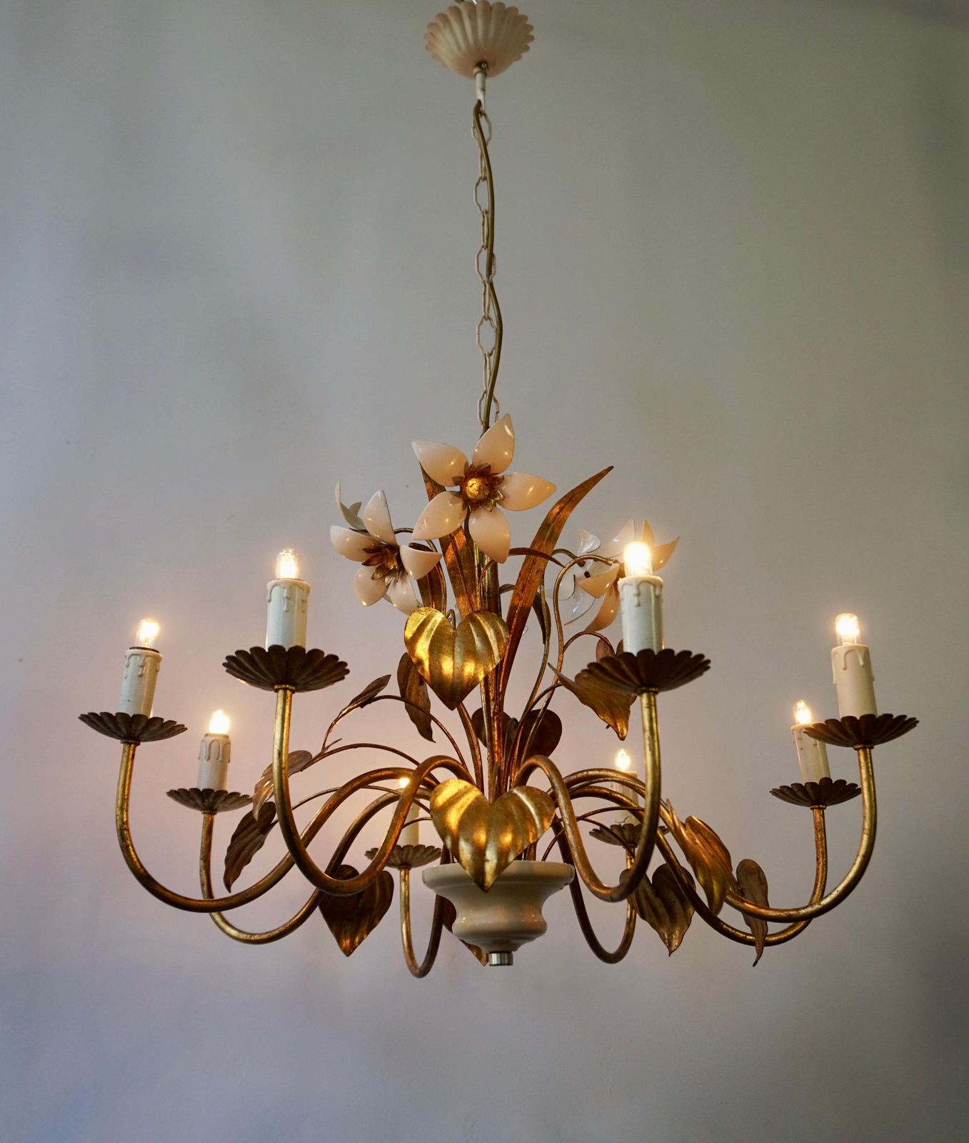 Chandelier With Golden Leaves And White Flowers photo Lighting