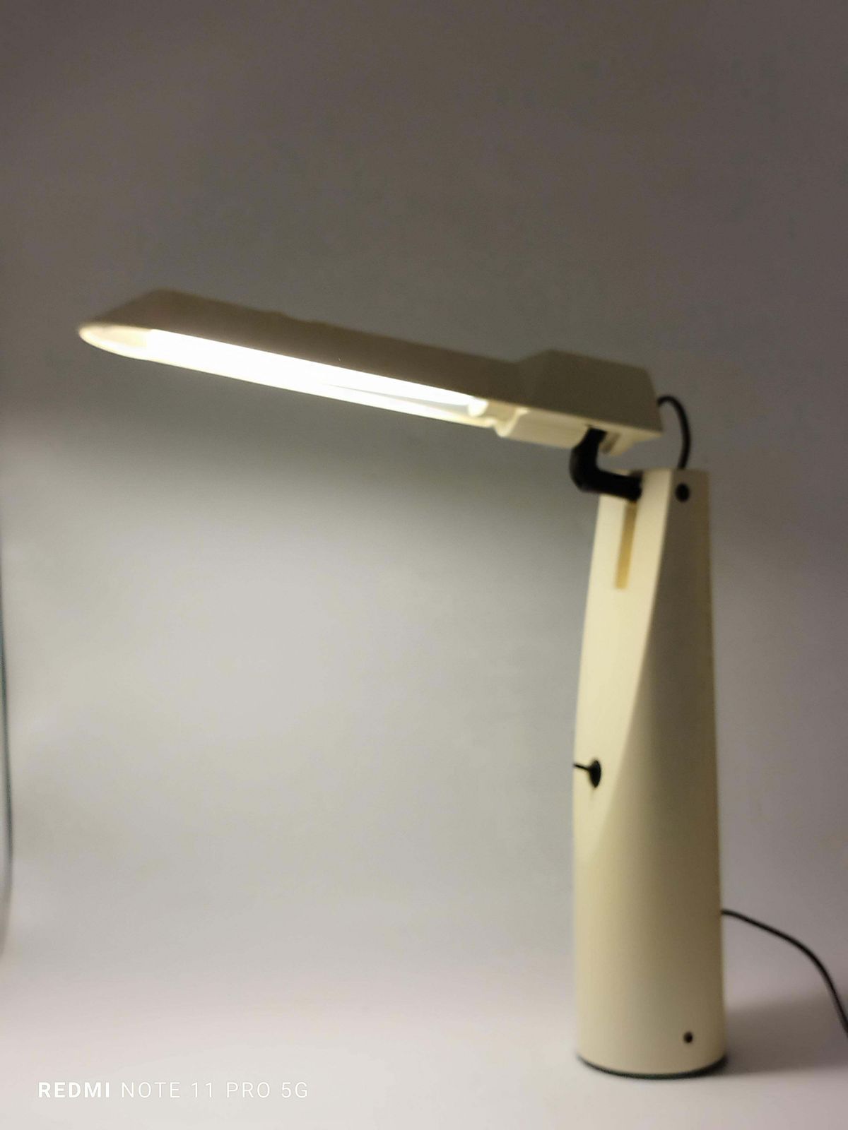 photo furniture Isao Hosoe For Luxo Italiana "Picchio" Table Lamp, Italy 1980s