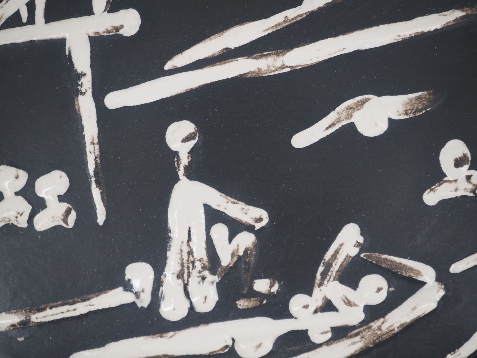 Pablo Picassoat The Sea, Beach Scene   Original Ceramic Madoura   Edition Of 450 (Ramié #391)1956 photo 7224.0