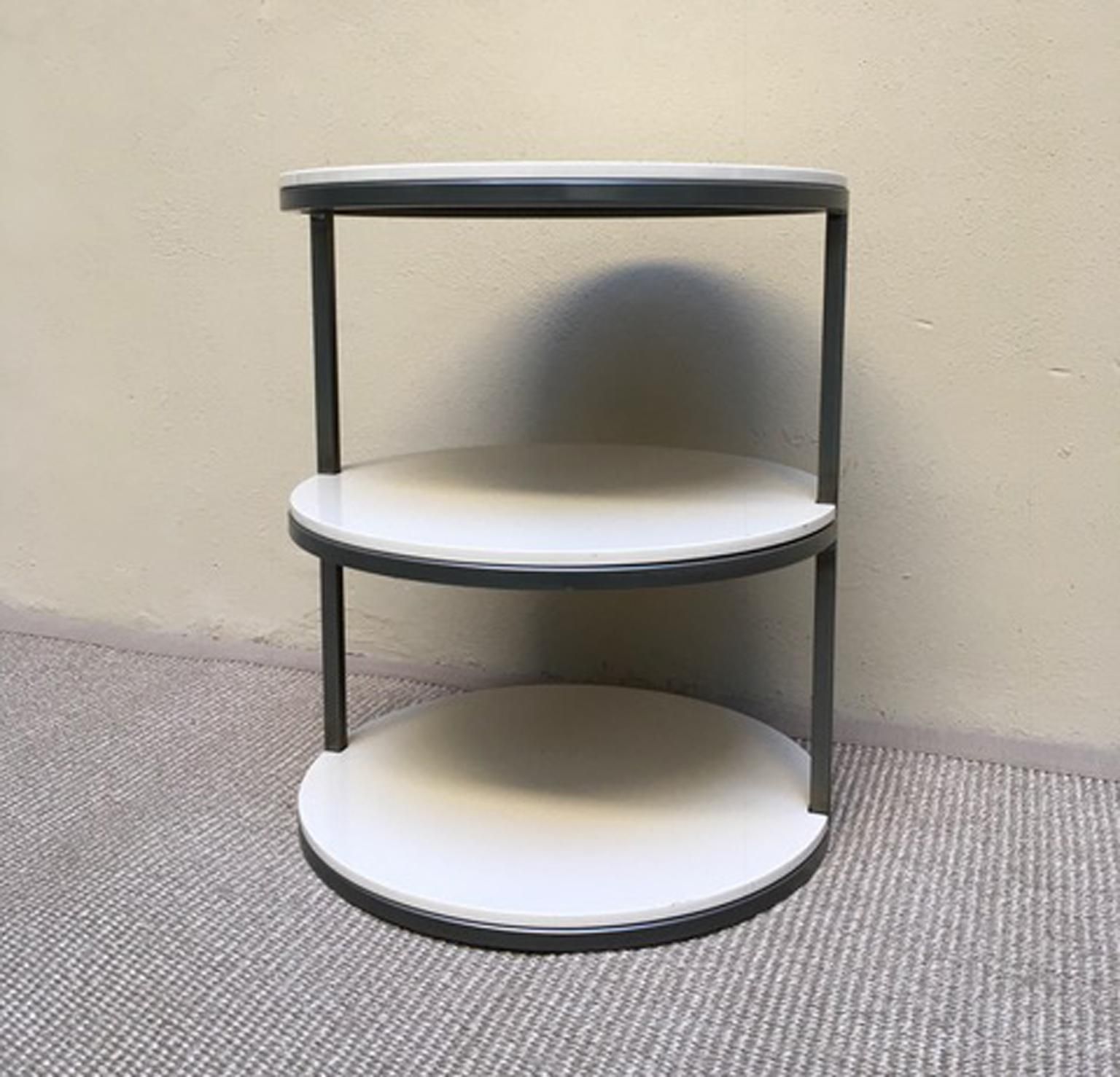Italian Design Round Side Table In Lacquered Wood And Iron photo vinterior