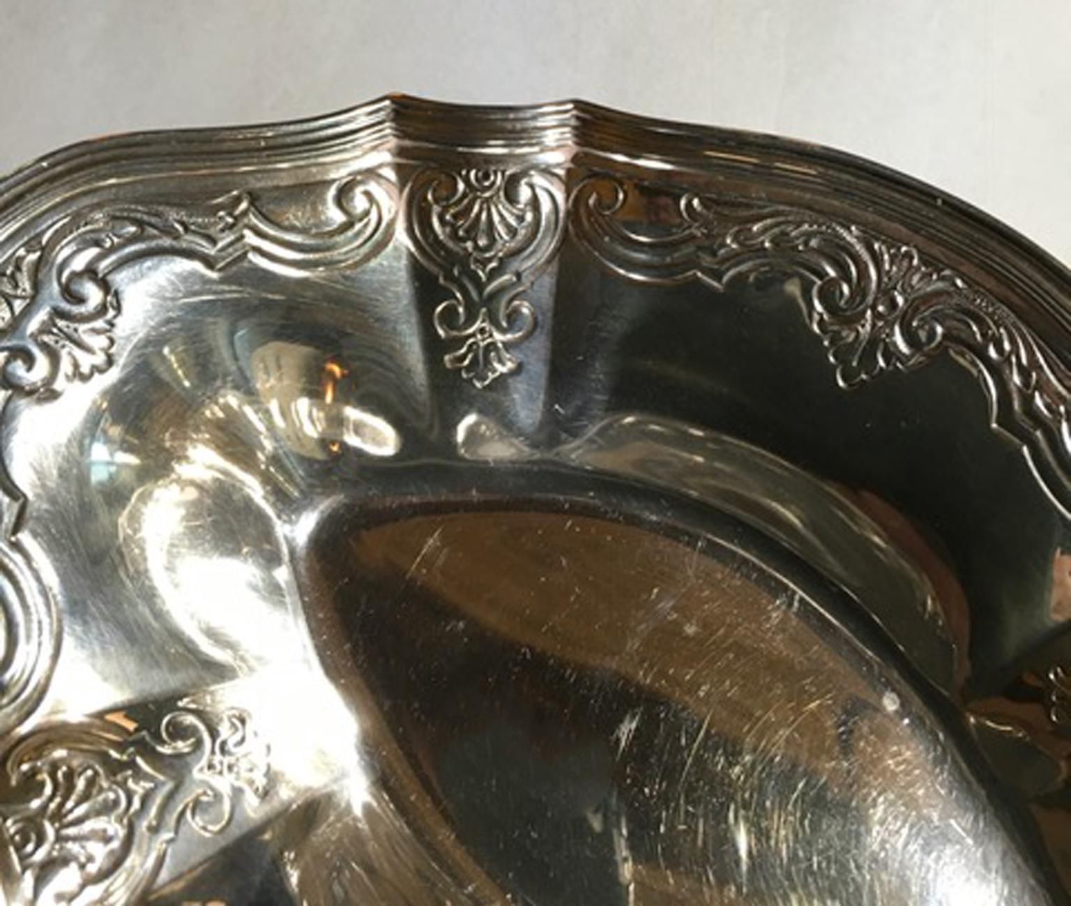 photo furniture New York Tiffany Late 19th Century Victorian Pair Of Sterling Silver Bowls