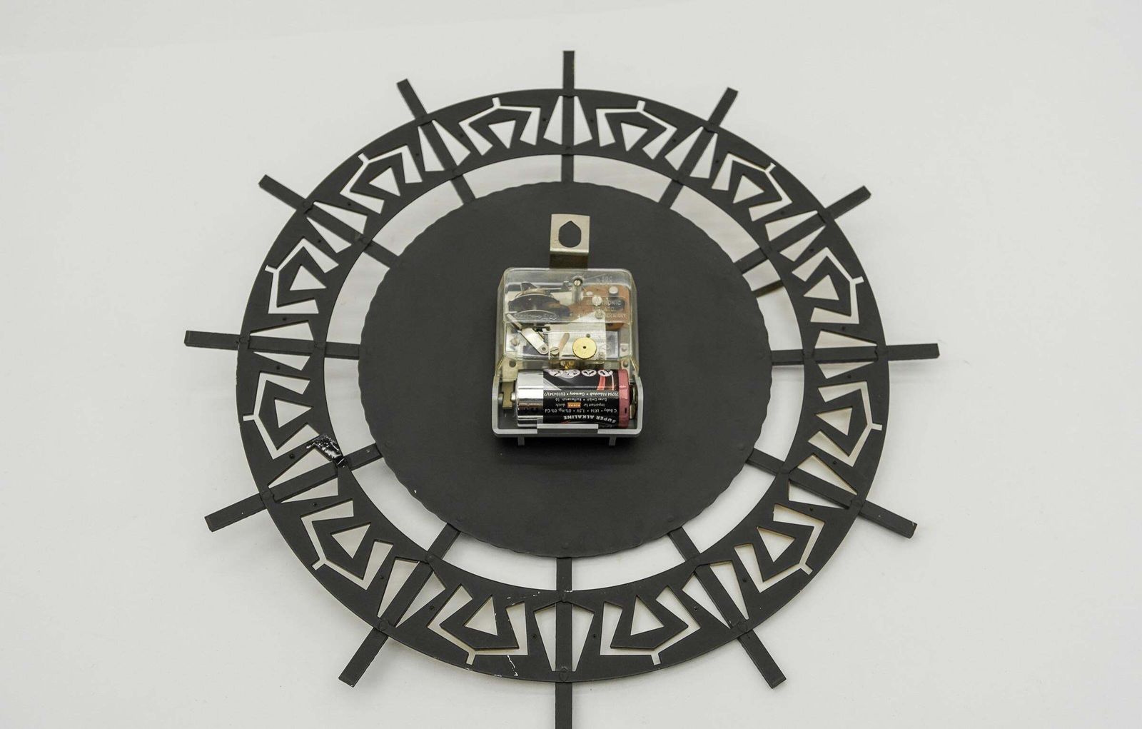 Mid Century Modern Iron And Brass Wall Clock By Diehl Dilectron, 1960s photo vintage