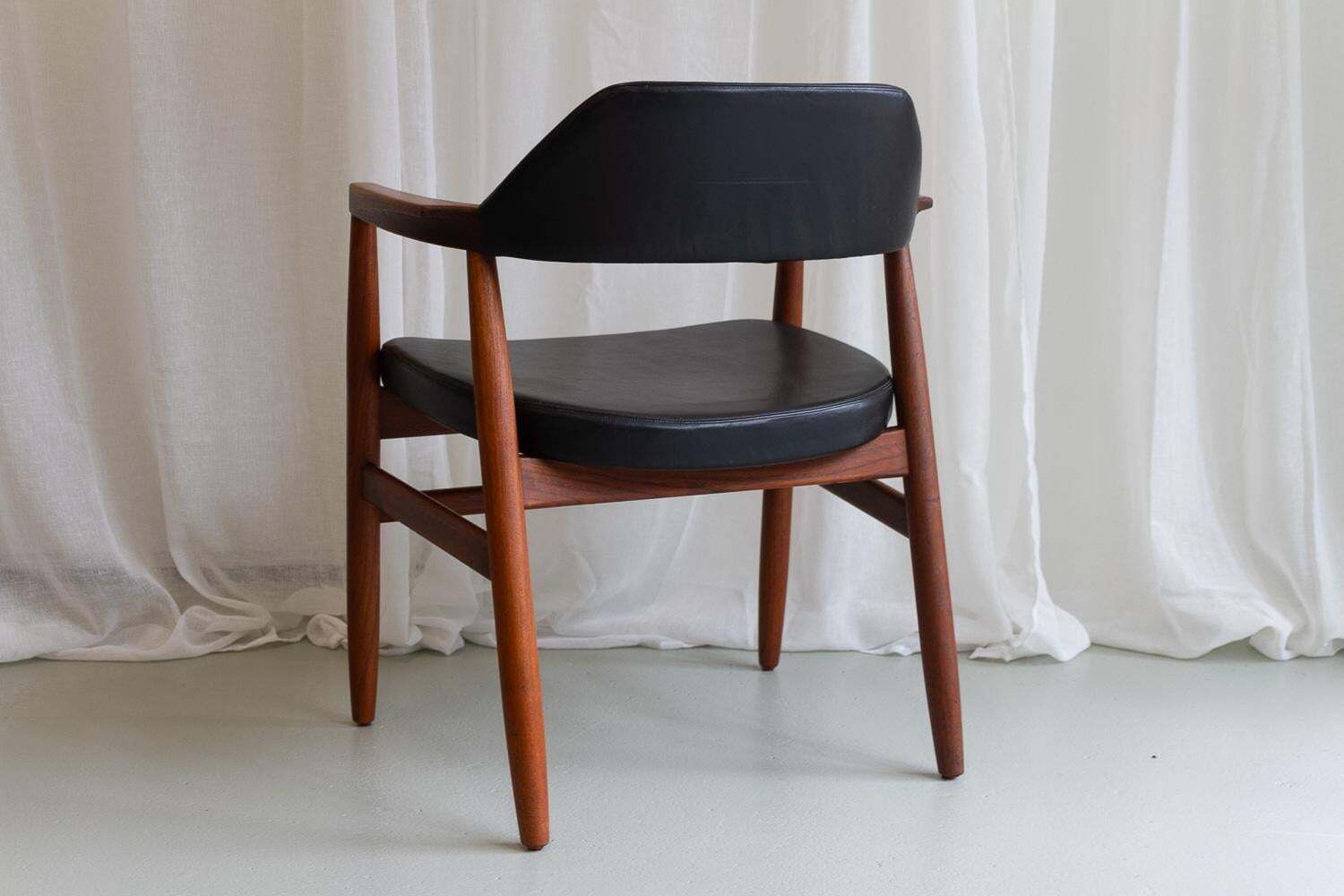 Danish Modern Teak Armchair By Tove & Edvard Kindt Larsen, 1950s. photo vintage