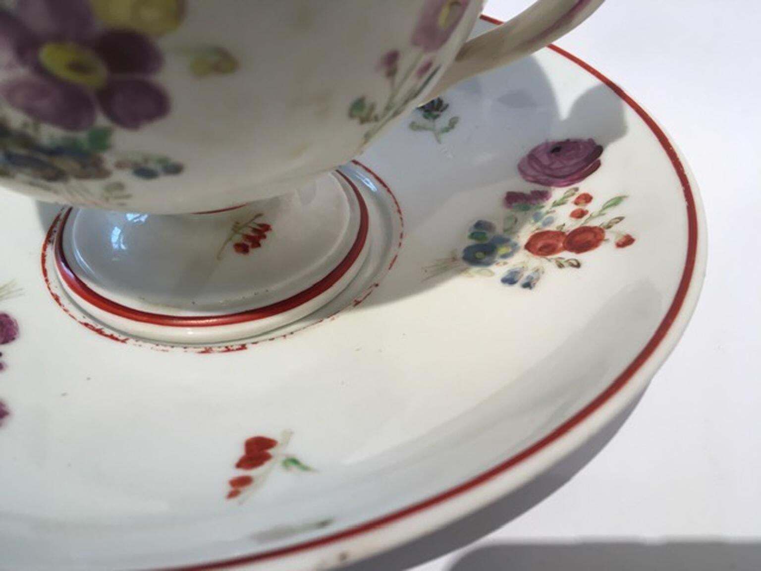 Italy 18th Century Richard Ginori Porcelain Sugar Bowl With Cover photo vinterior