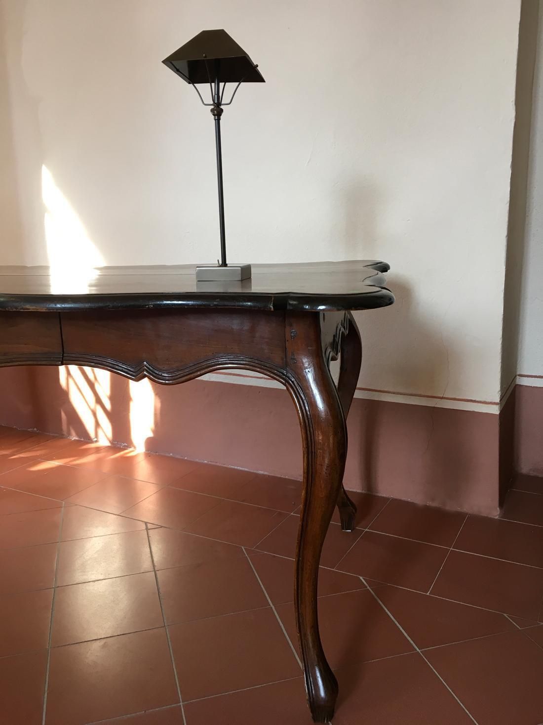Furniture Italy 18th Century  Baroque Walnut Organic Shape Table Desk photo