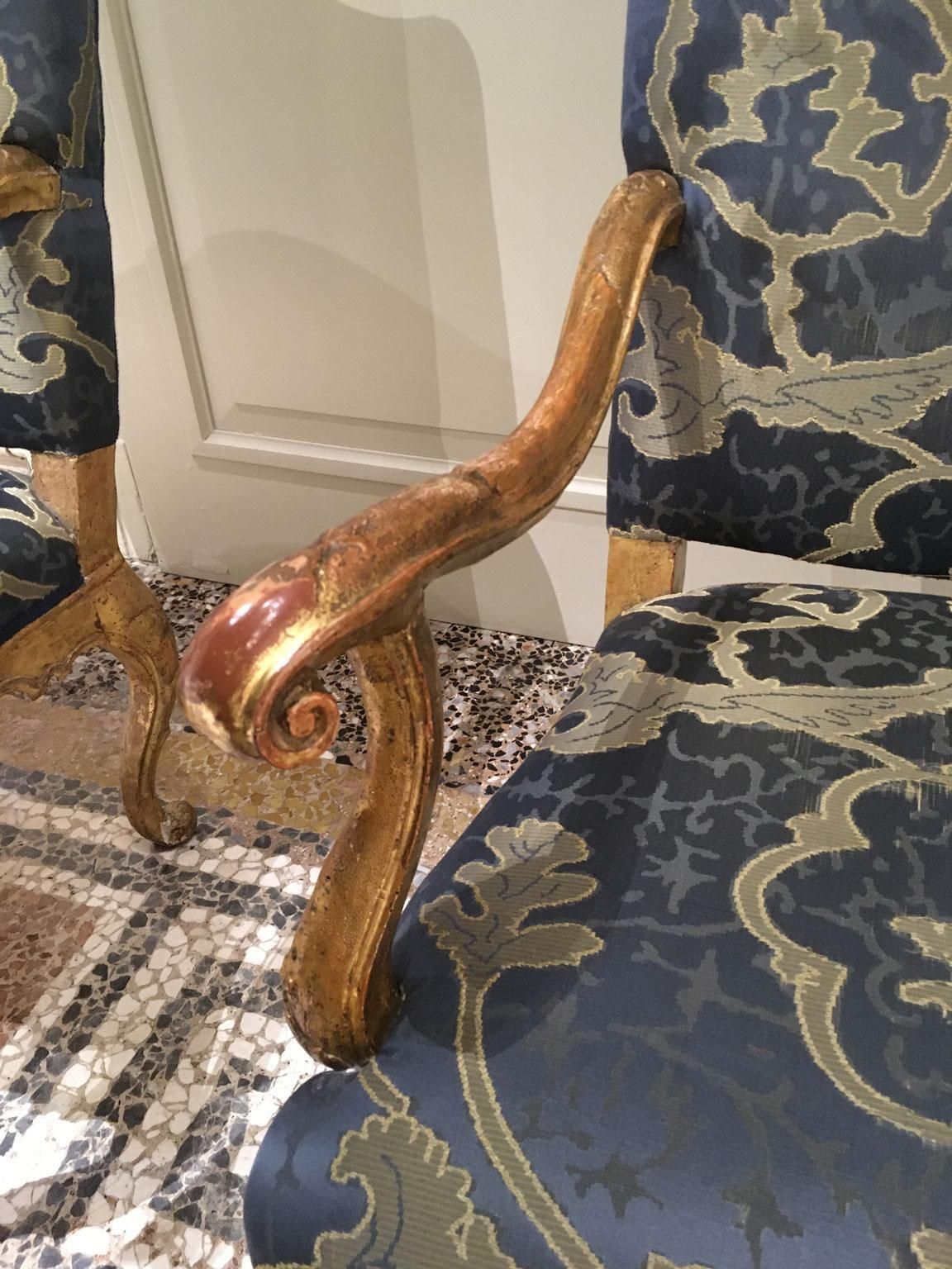 1750 Venezia Italy Pair Of Rococo Carved Giltwood Armchairs photo buy
