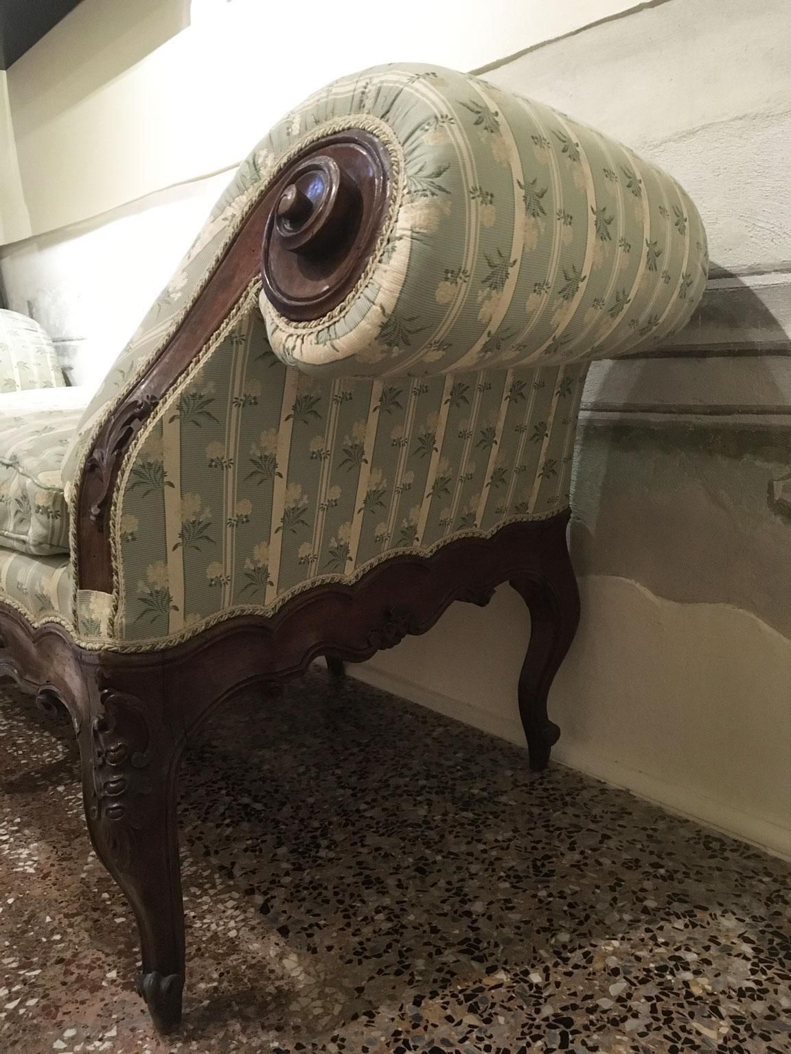 Italy 18th Century Master Lombard Cabinetmakers Carved Walnut Bench photo vintage