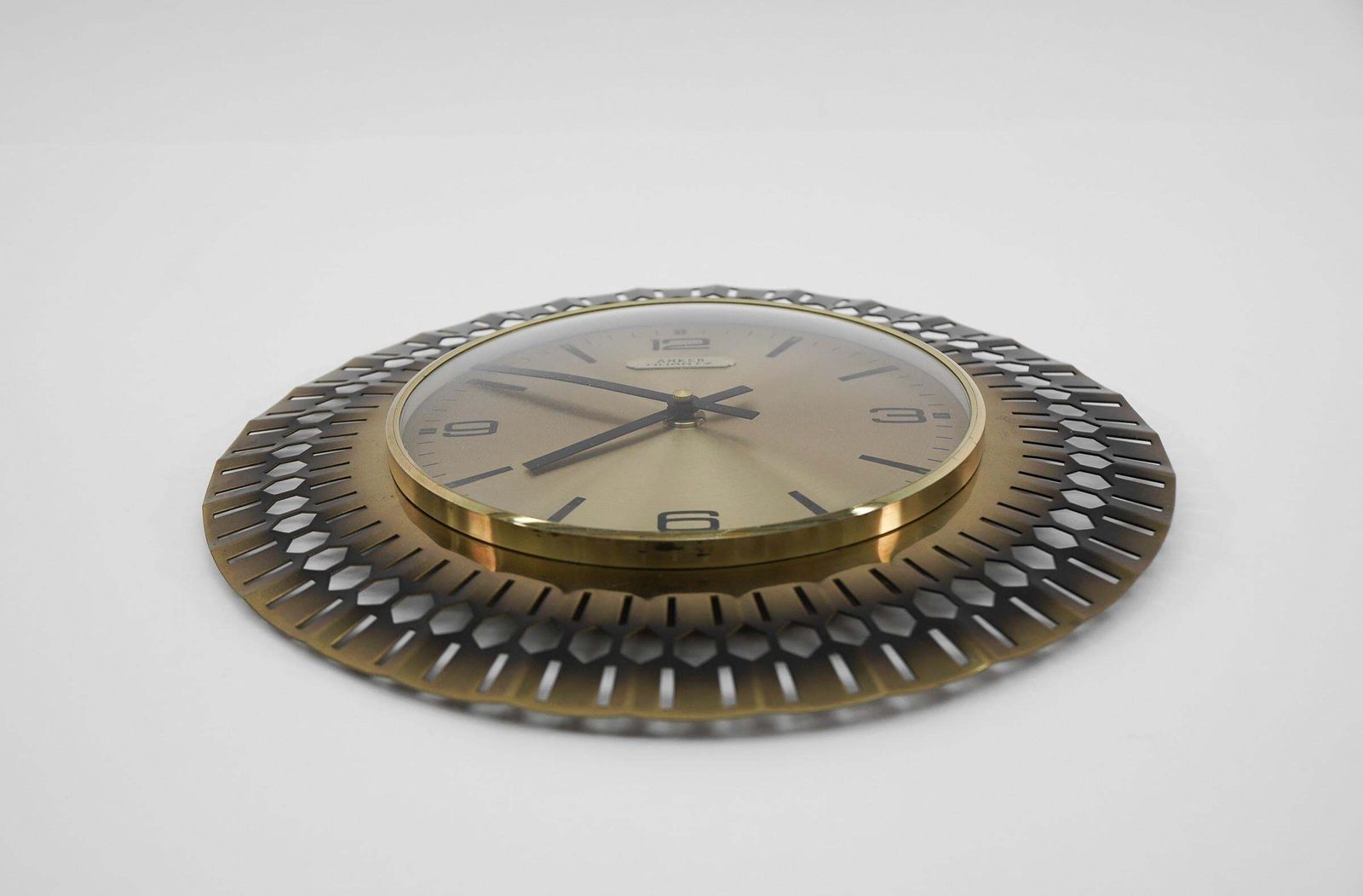 Mid Century Modern Sunburst Wall Clock By Meister Quarz In Brass, 1960s, Germany photo for sale