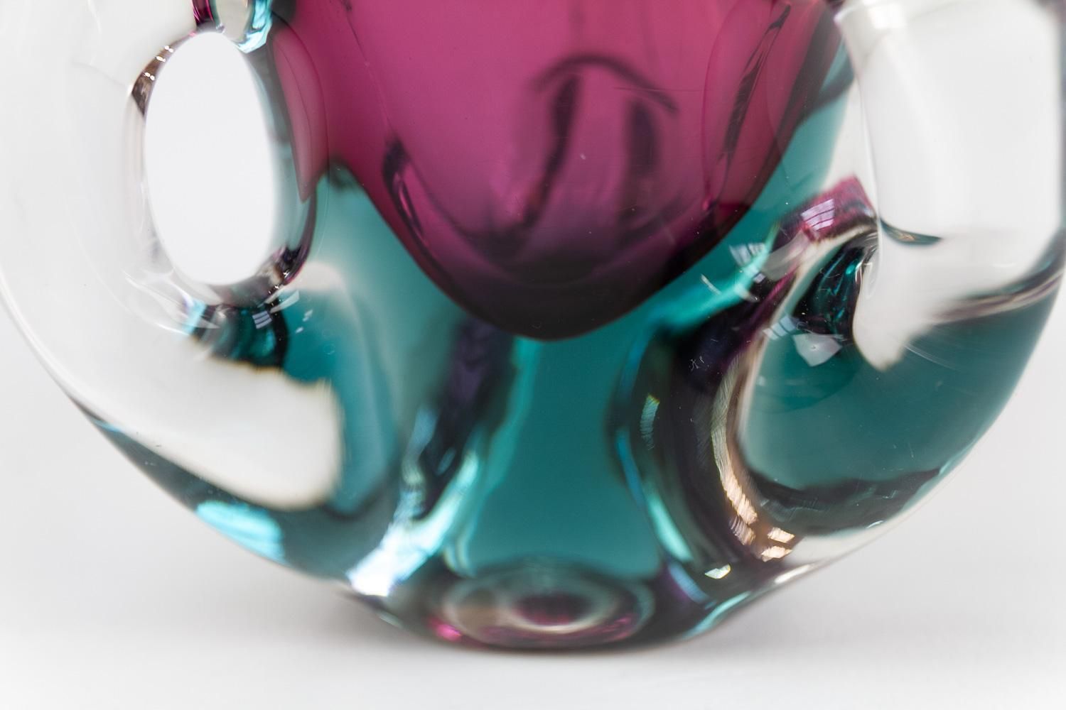 photo vinterior Italian Mid Century Modern Purple And Green Murano Glass Vase, 1960s.