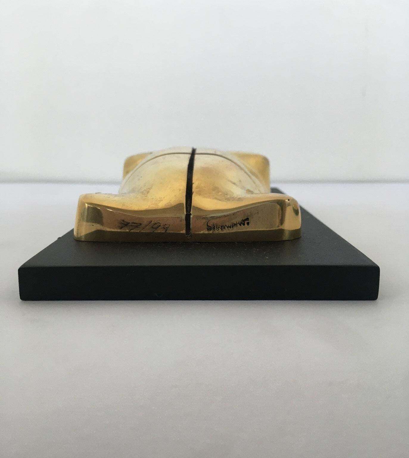 photo for sale 1980 Italy Bronze Abstract Sculpture Jiro Sugawara Orizzonte Femminile