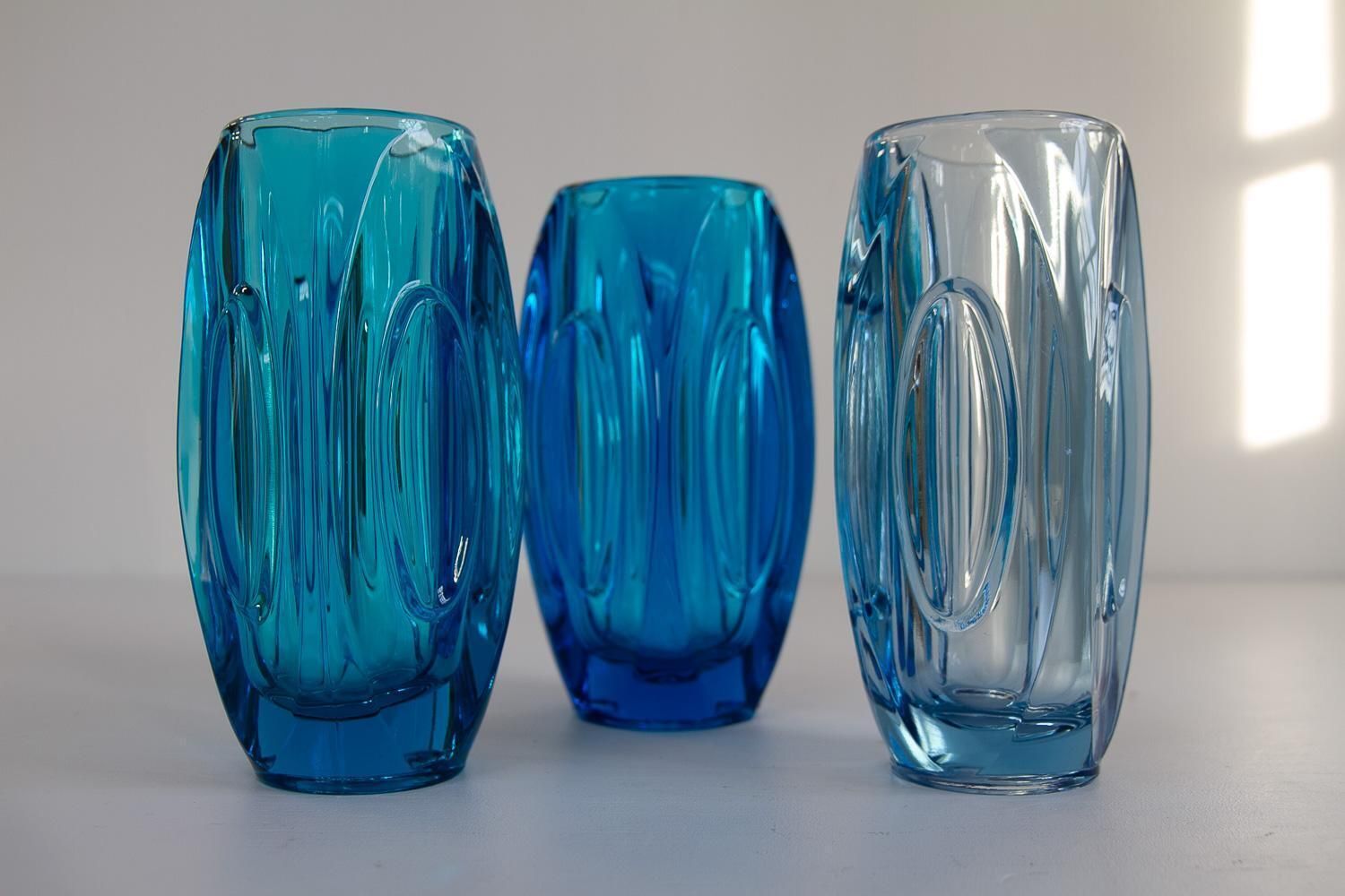 807.0 Mid Century Glass Vases By Rudolf Schrötter For Sklo Union, 1950s. Set Of 3. photo