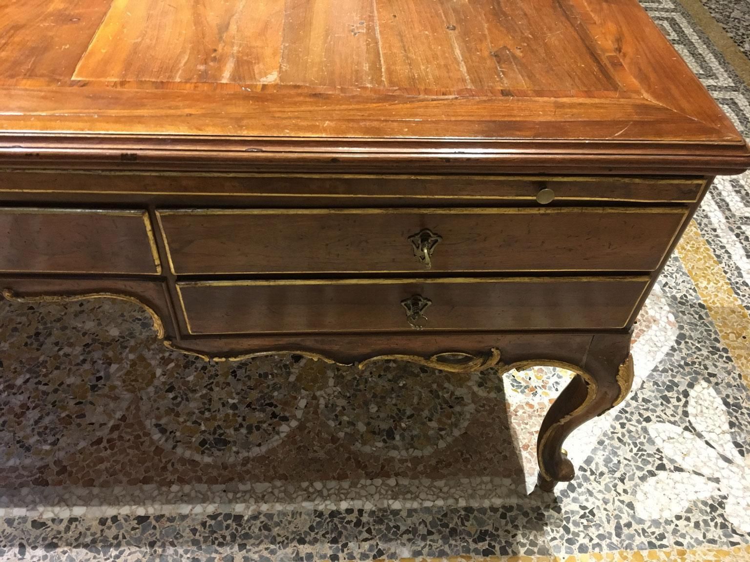 1750 Venezia Italy Baroque Carved And Inlaid Walnut Desk With Drawers photo Furniture