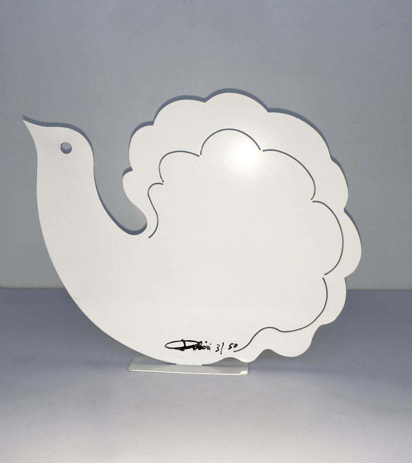 photo furniture Italy 1980 Riccardo Dalisi White Metal Painted Sculpture Nuvolella