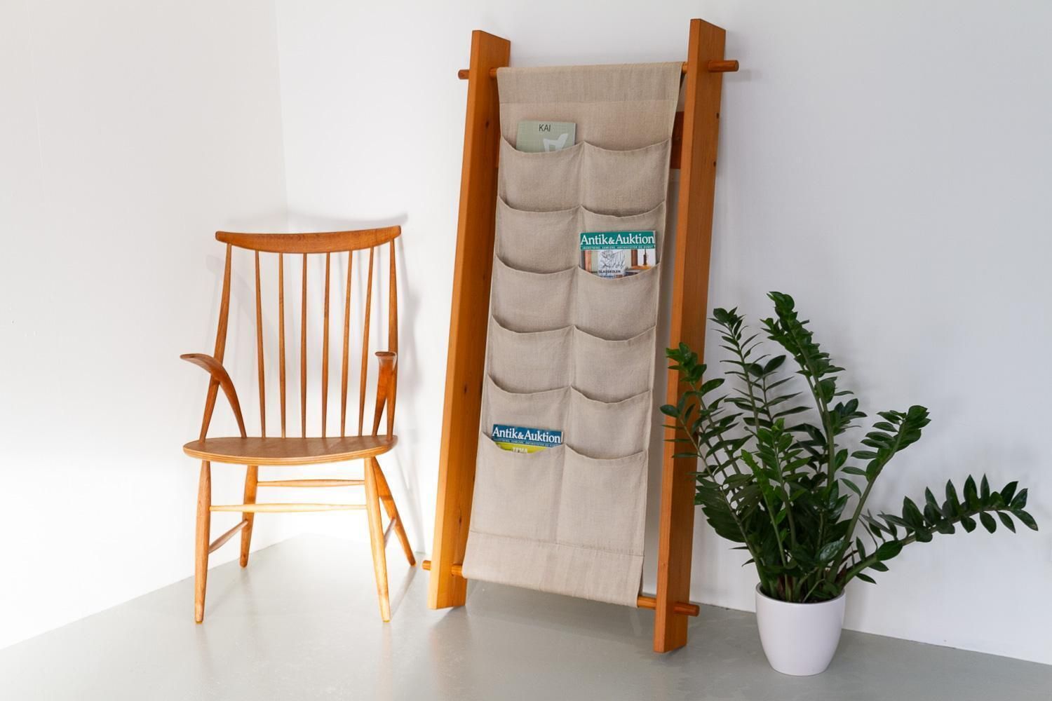 photo vintage Scandinavian Modern Pine And Canvas Magazine Rack, 1970s.