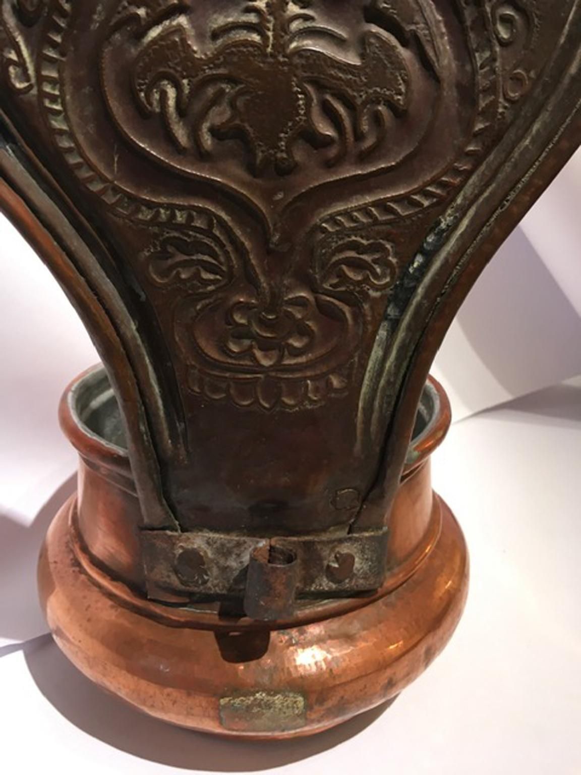 1190.0 Italy 19th Century Kitchen Copper Wall Planter Pot photo