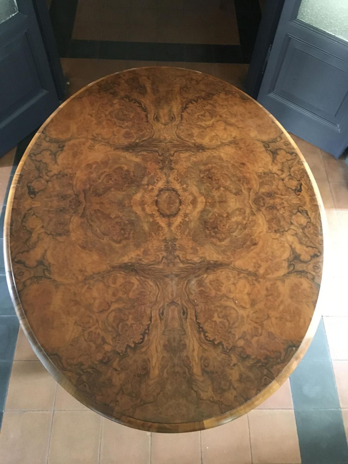 photo vintage London 1850 Post Modern Victoria Design Oval Walnut Tilt Top Table By Filmer