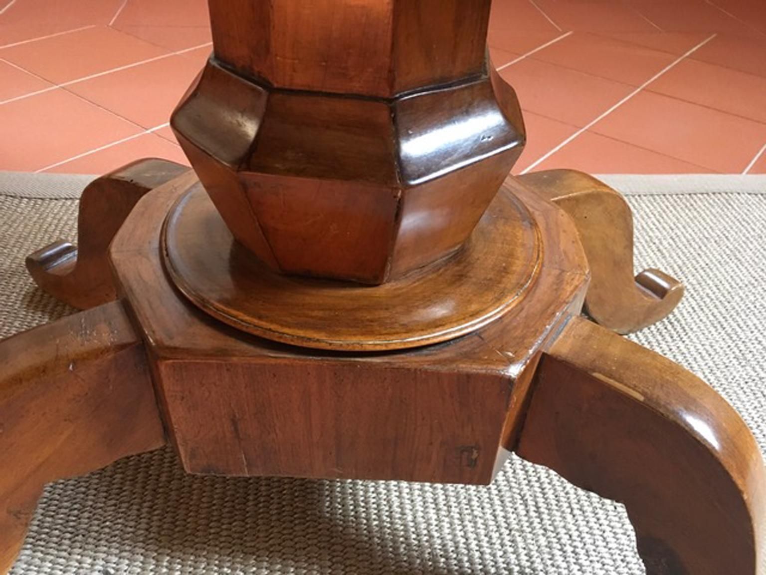 Italy 18th Century Regency Walnut Briar Root Oval Table photo Furniture