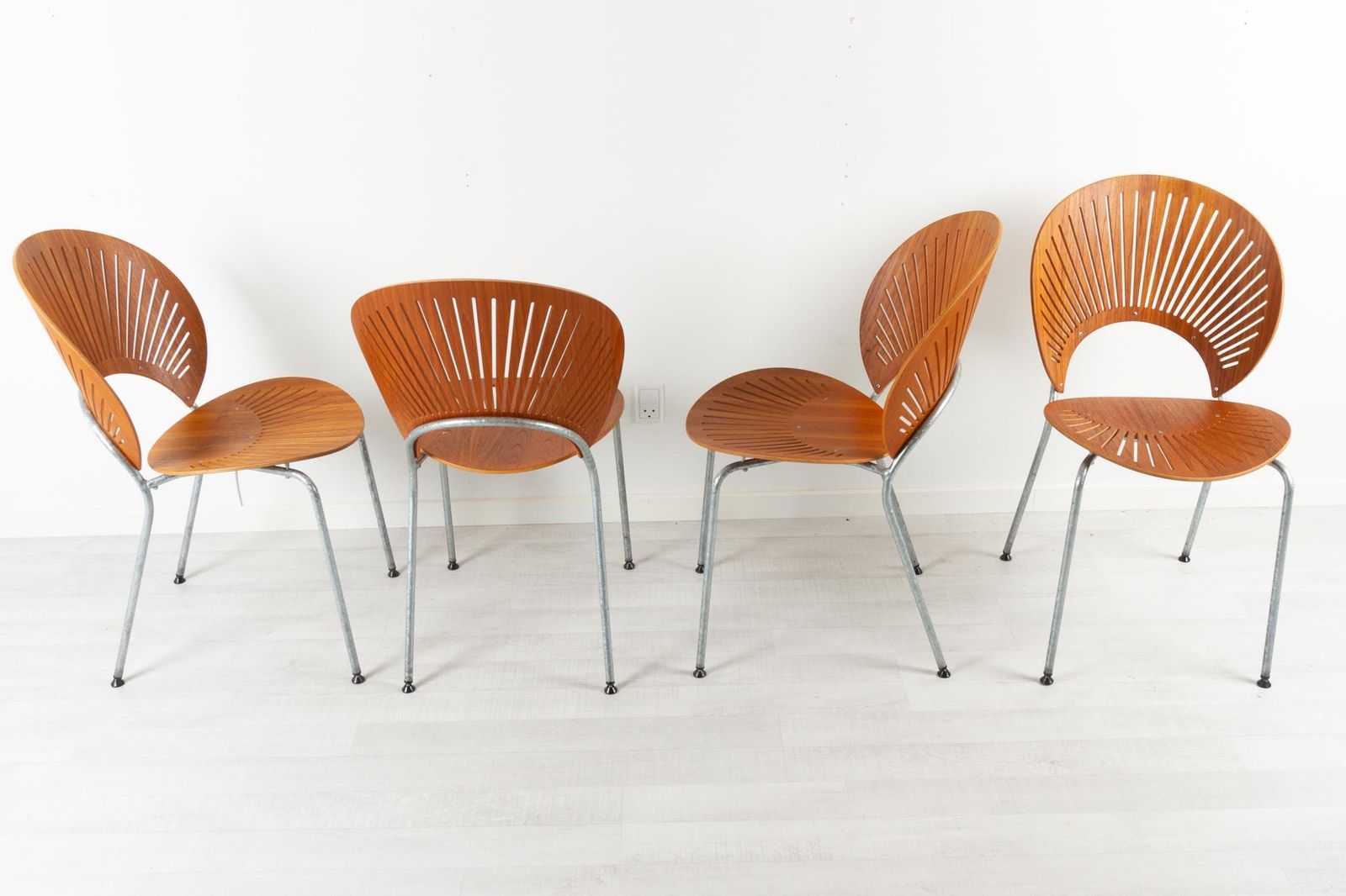 Trinidad Teak Dining Chairs By Nanna Ditzel 1990s Set Of 4 photo for sale
