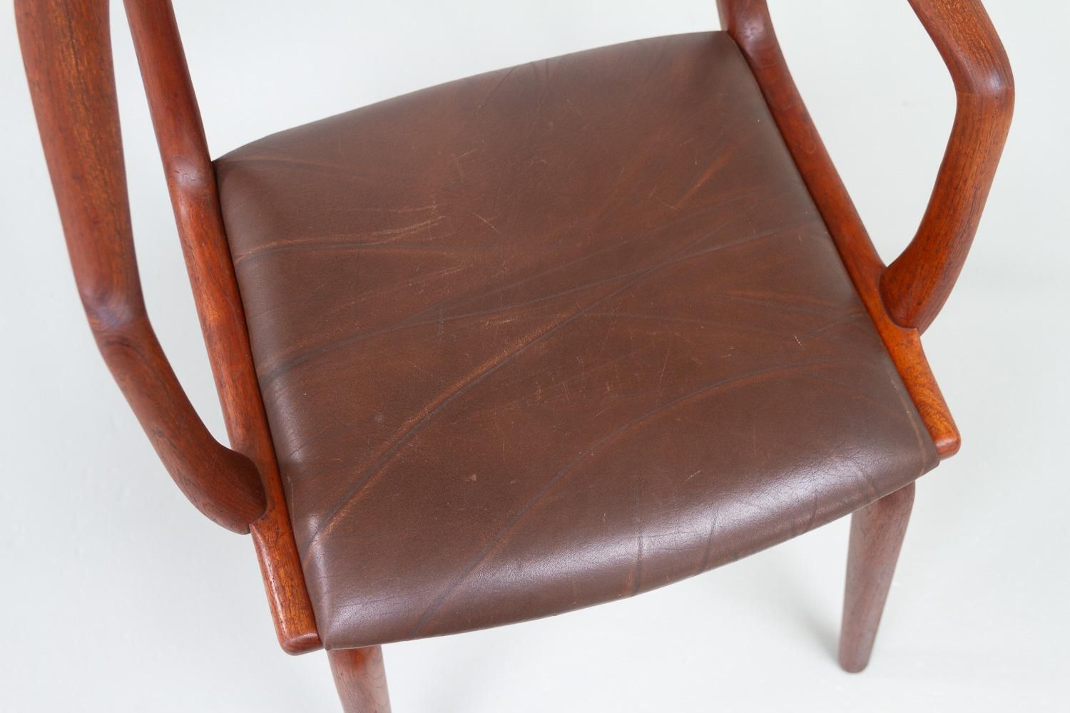 photo vinterior Boomerang Teak Armchair By Alfred Christensen For Slagelse Møbelværk, 1960s