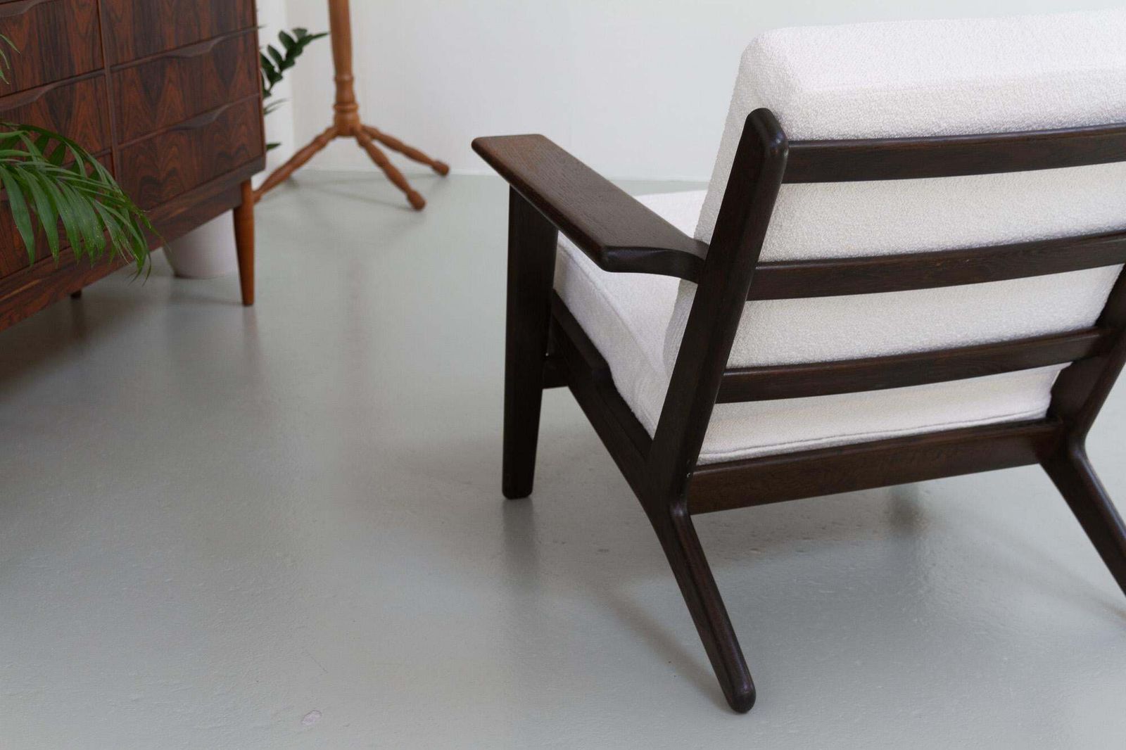 Vintage Danish Oak And Bouclé Lounge Chair Ge290 By Hans J. Wegner, 1960s photo vinterior