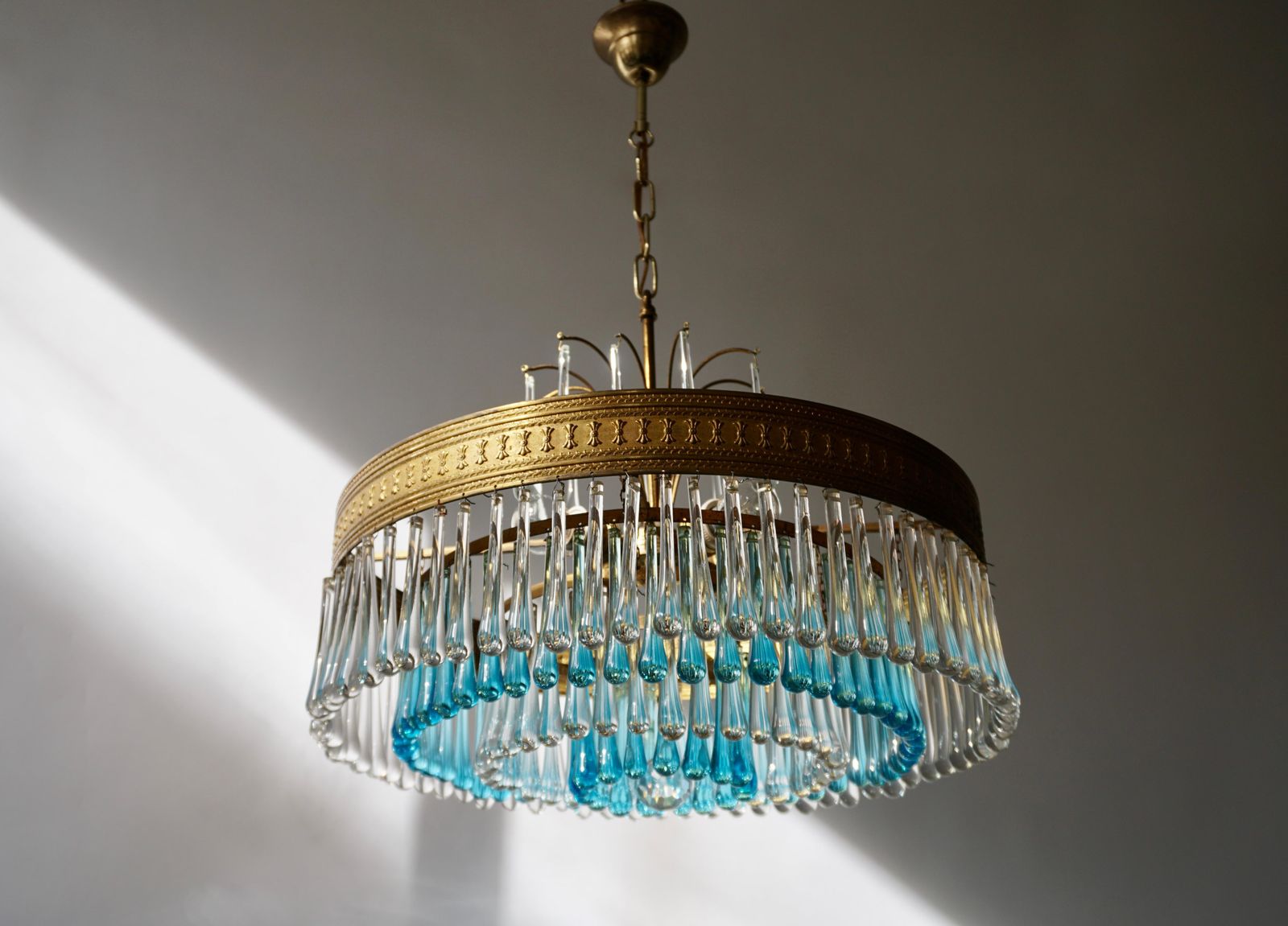 photo furniture Hollywood Teardrop And Crystal Ball Chandelier With Brass And Hand Blown Glass