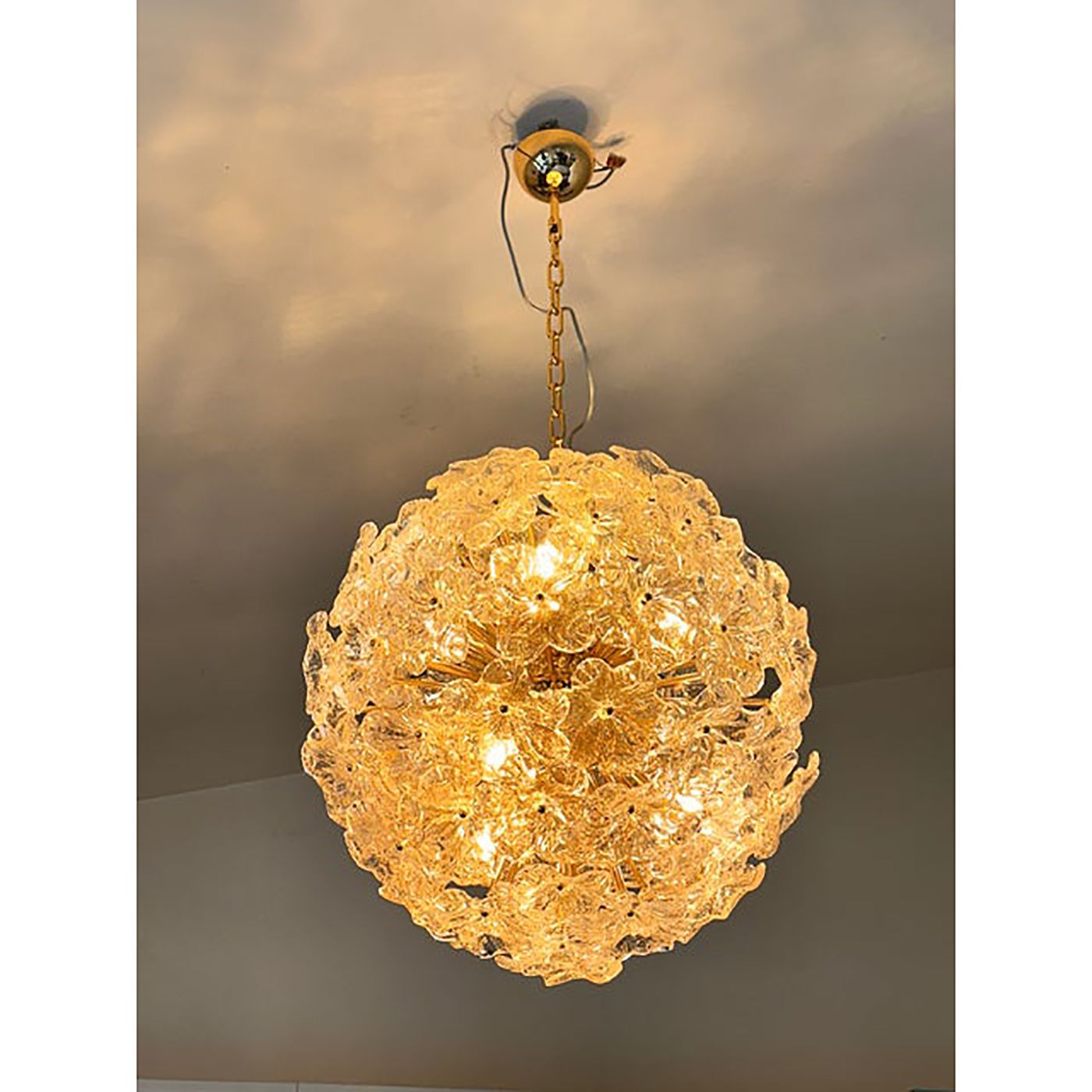 Italian Murano Style Glass Chandelier Sputnik In Gold And Clear And Gold Flowers photo 11199.99