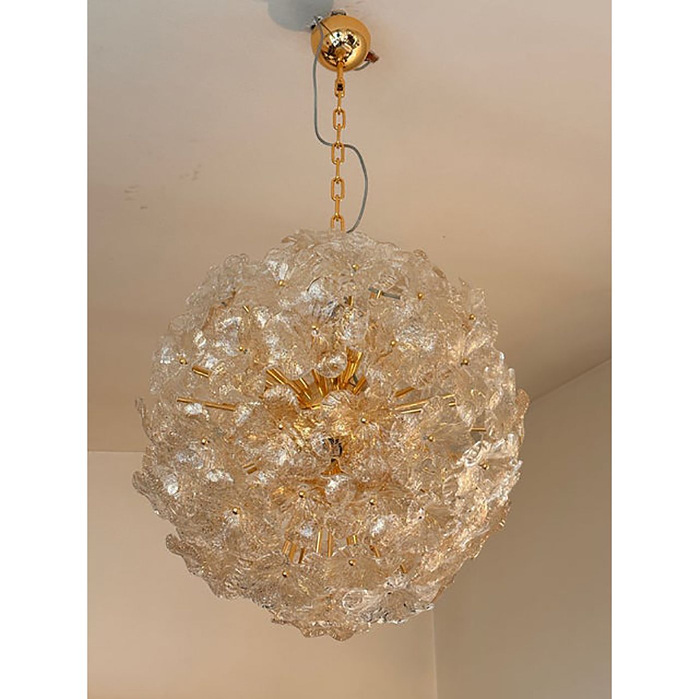 Italian Murano Style Glass Chandelier Sputnik In Gold And Clear And Gold Flowers photo vintage