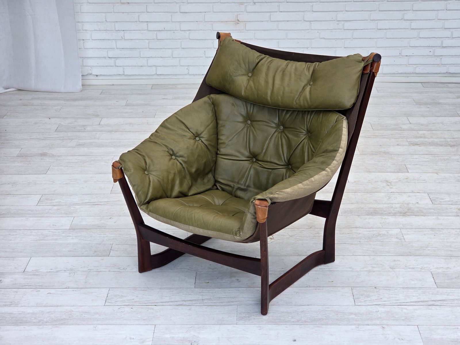 Ca. Jaren 1970, Noors Design Van Tormod Alnæs Voor Sørlie Møbler, "Trega" Loungestoel. photo vintage