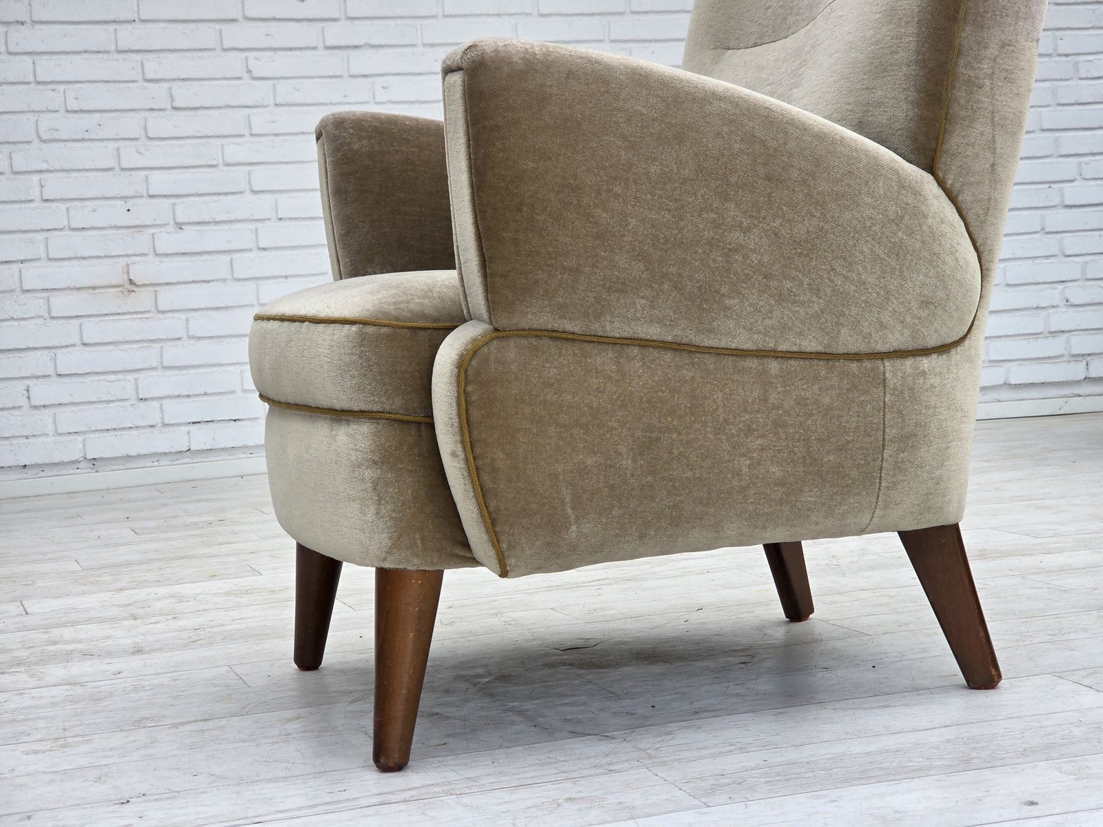 photo furniture 1970s, Danish Armchair, Green Furniture Velour, Beech Wood Legs.