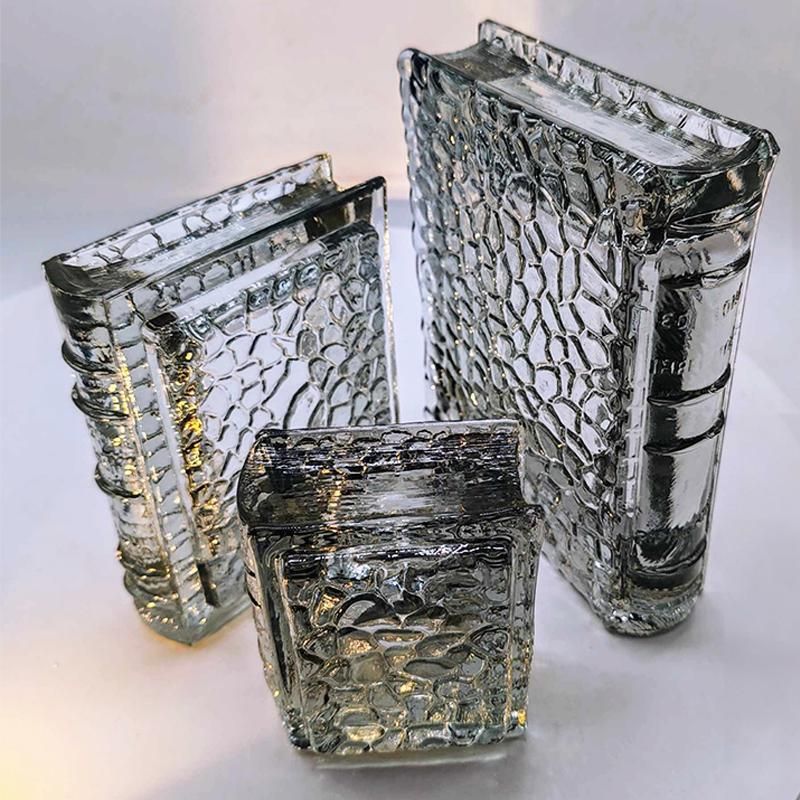 photo furniture 1970s Very Rare Set Of 3 Book Shaped Ashtrays In Murano Glass By Antonio Imperatore. Made In Italy.