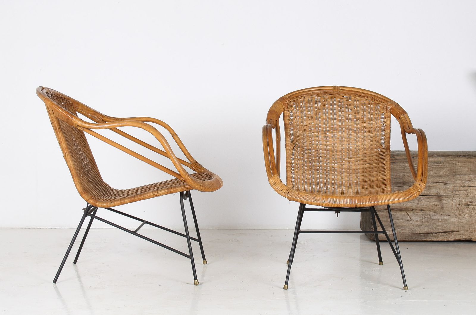 A Pair Of 1950s Mid Century Rattan Basket Chairs In The Manner Of Arthur Umanoff photo Furniture